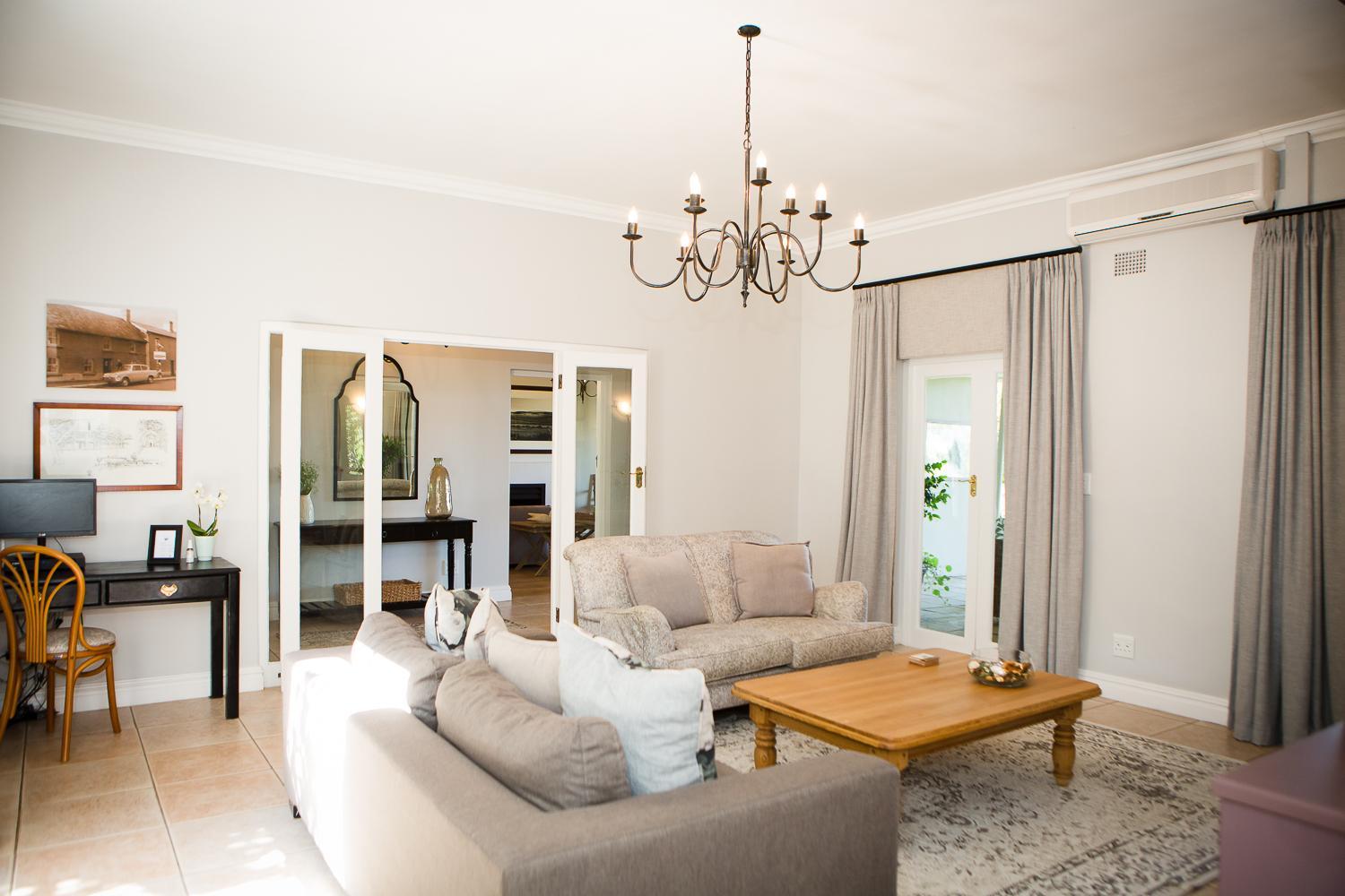 Four-Bedroom House - Photo 24