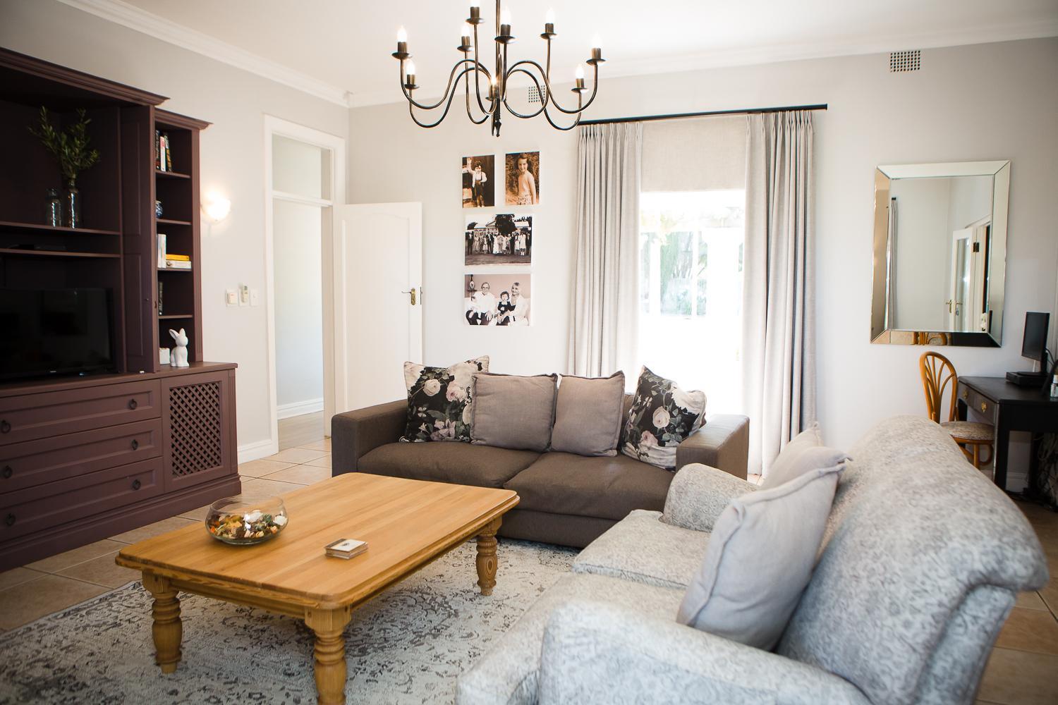 Four-Bedroom House - Photo 23