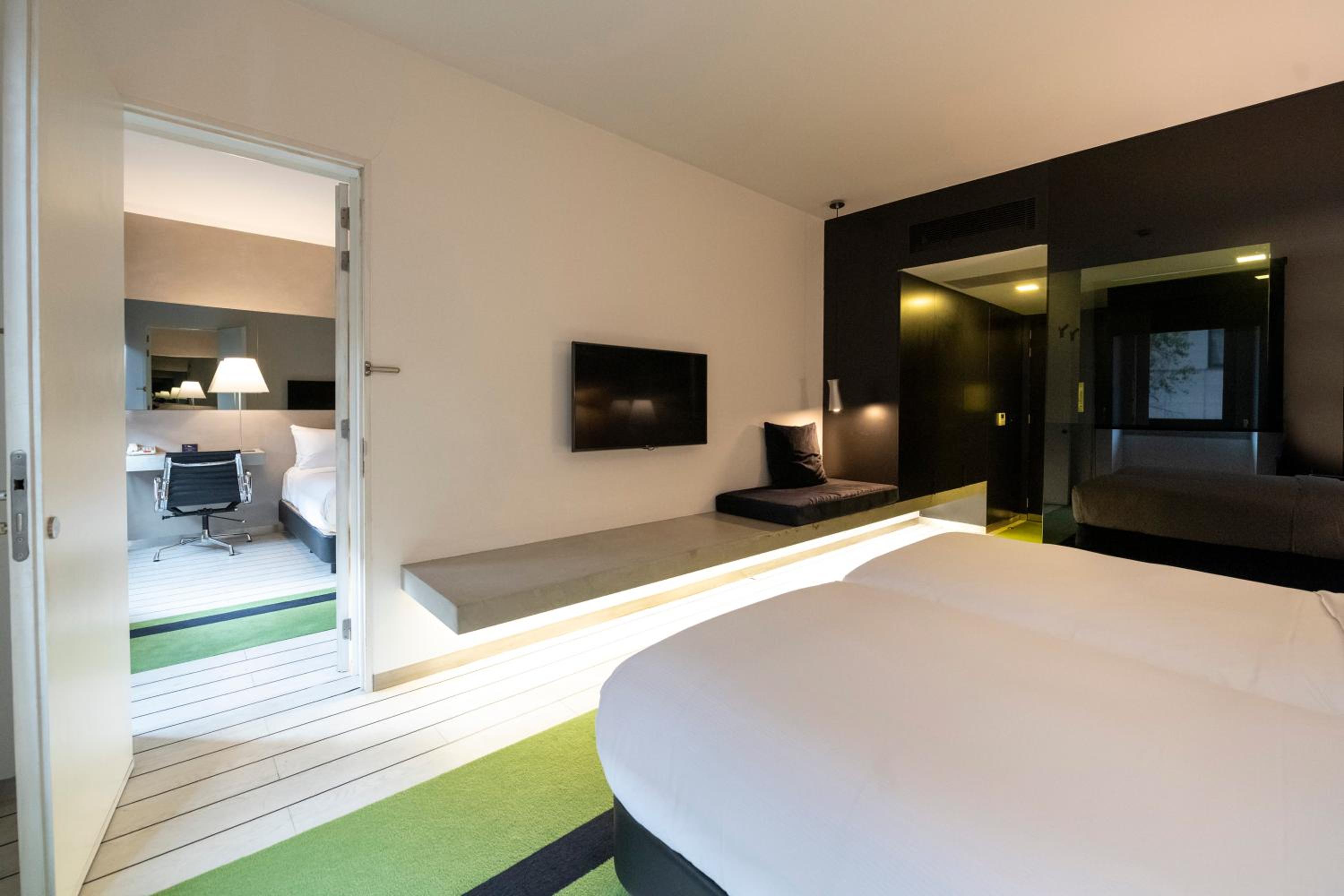 King Guest Room - Photo 1