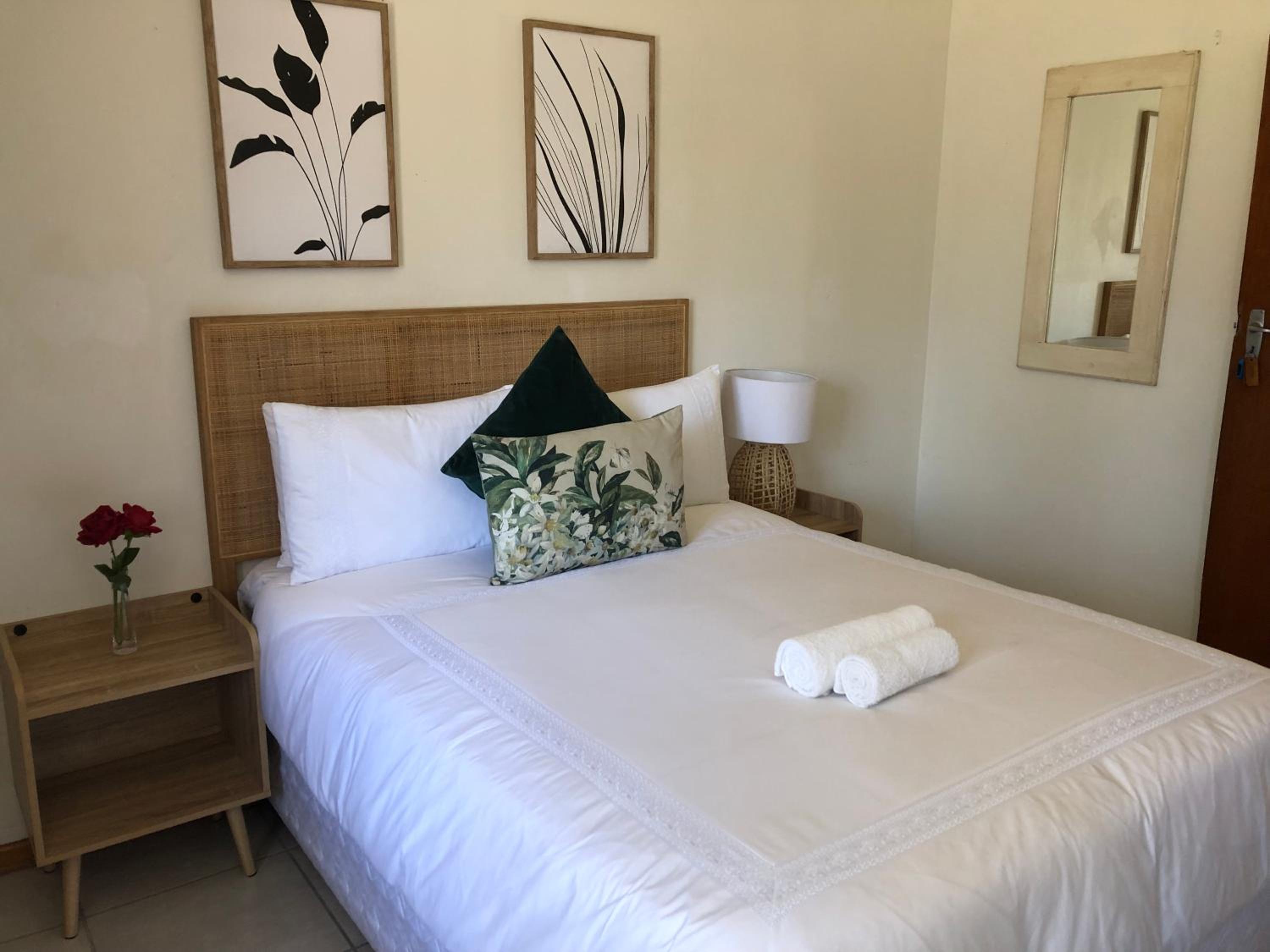 Double Room with Private Bathroom photo 1