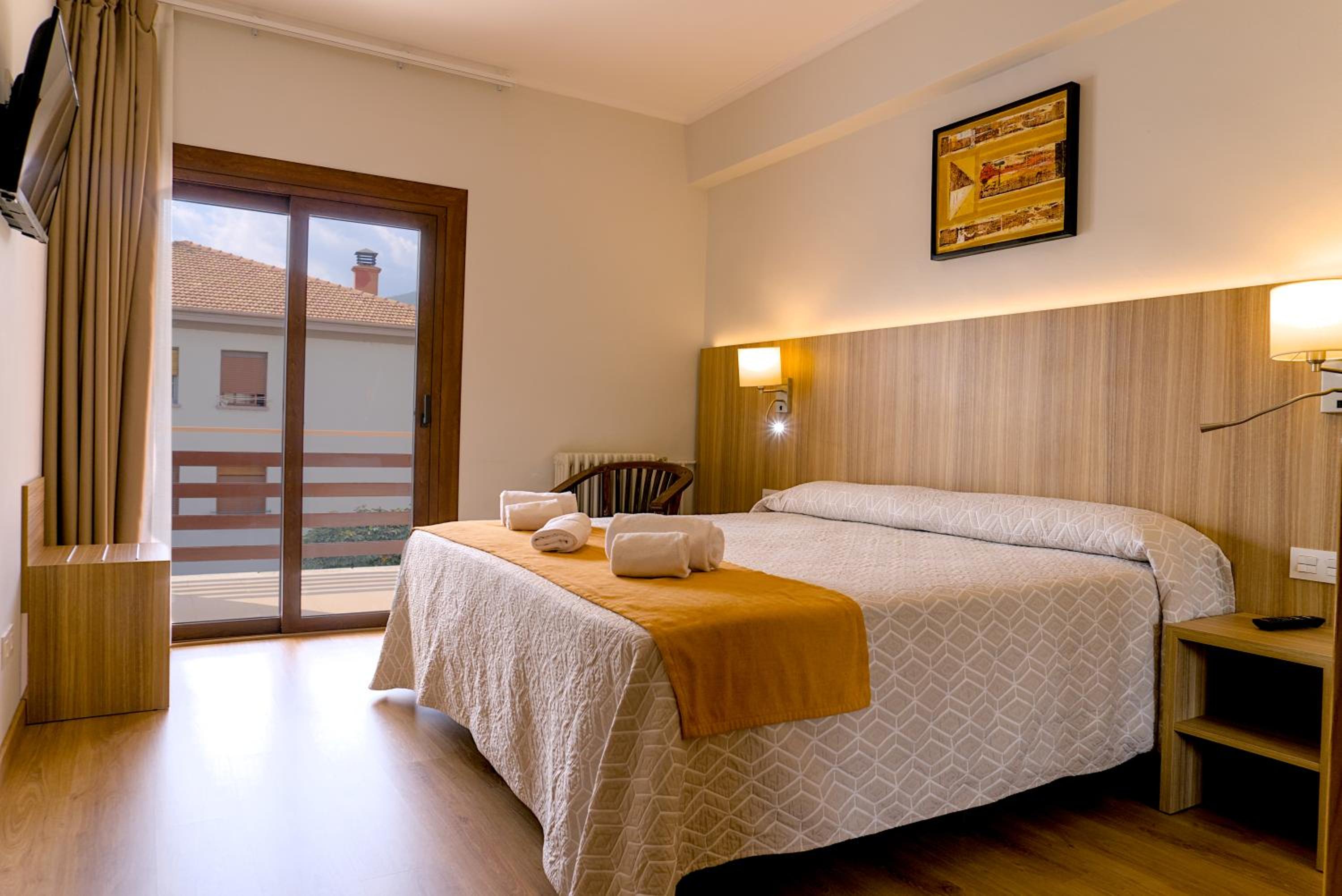 Superior Double Room - Photo 1