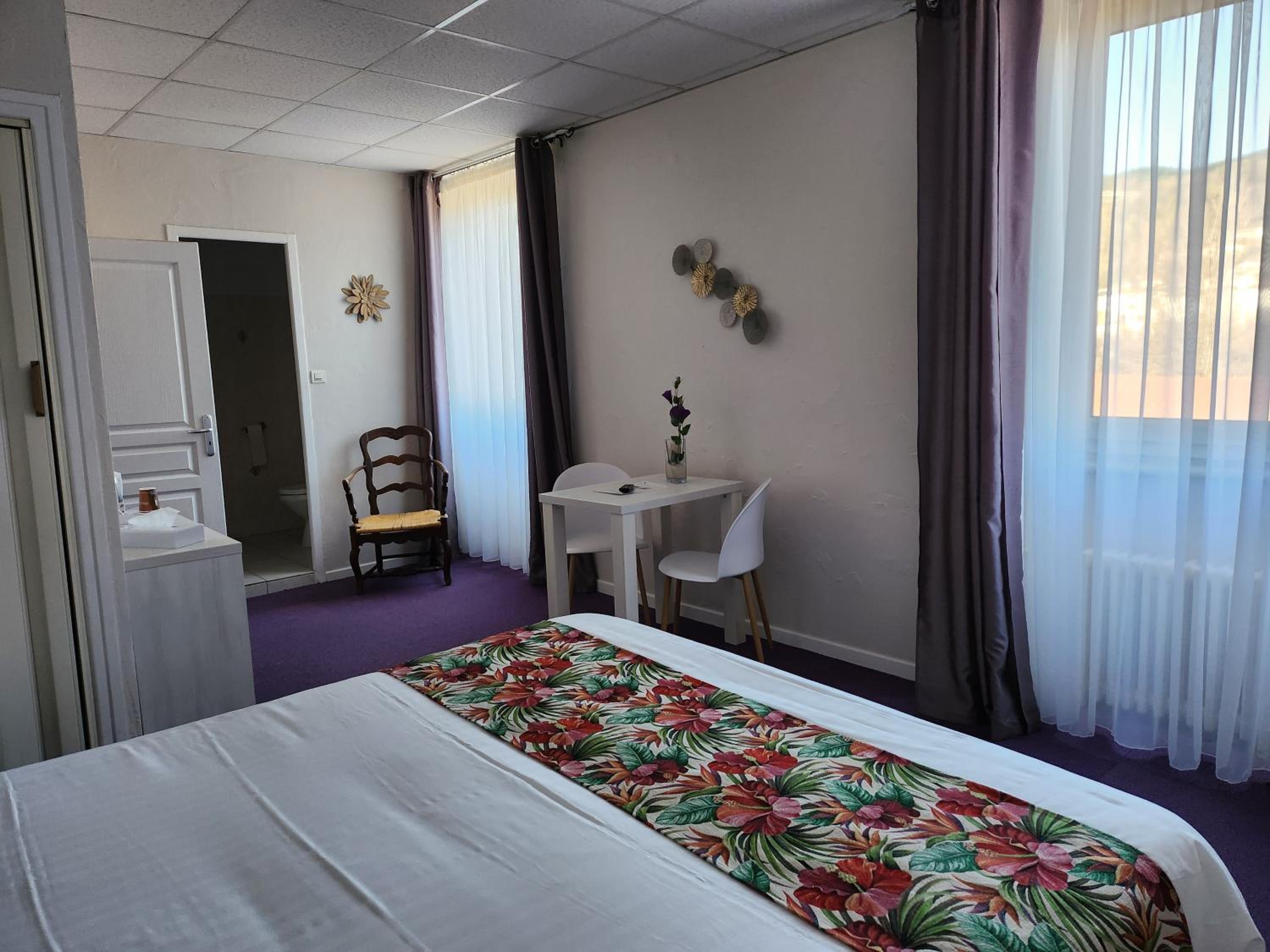 Double Room with Mountain View photo 3