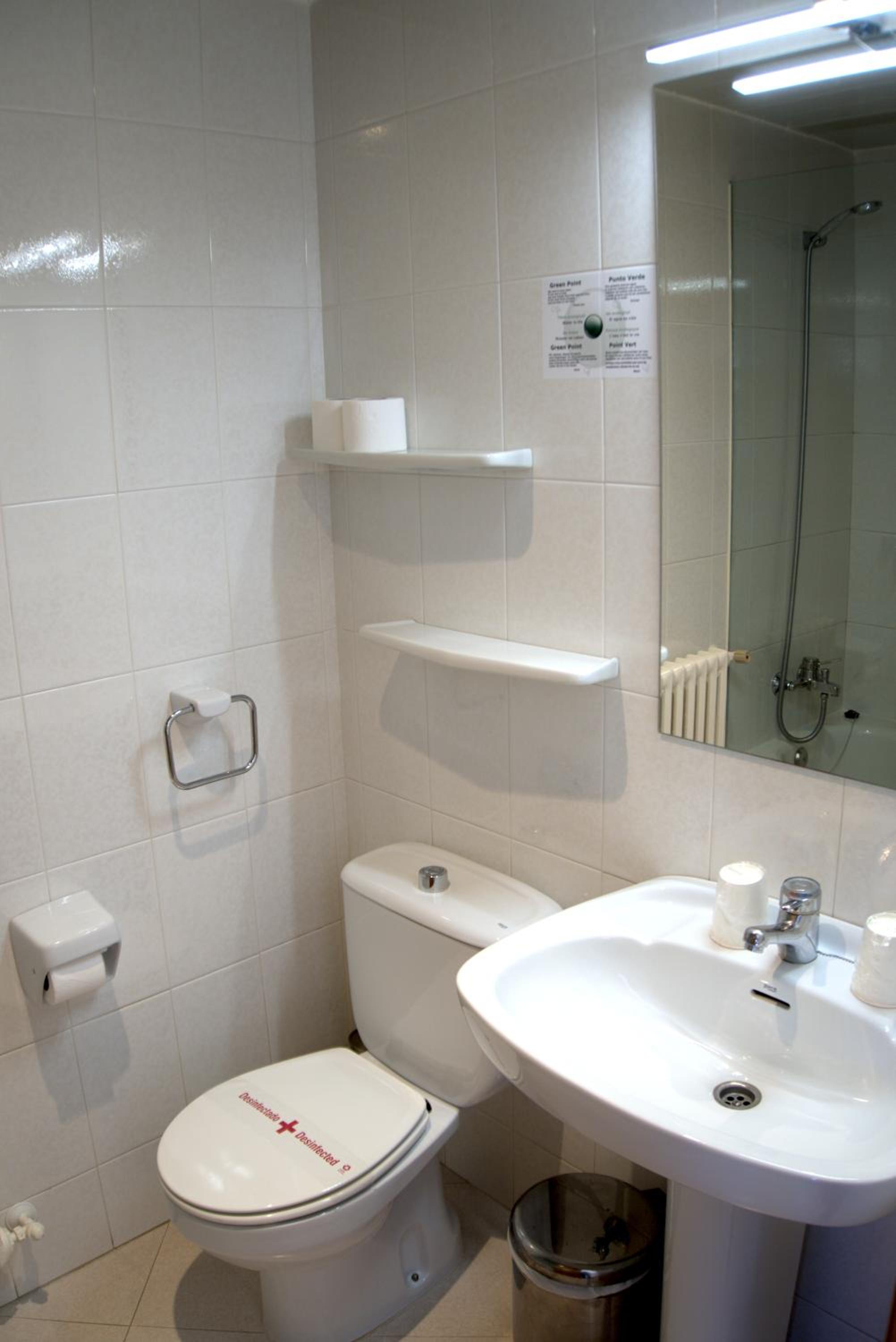 Triple Room - Photo 5
