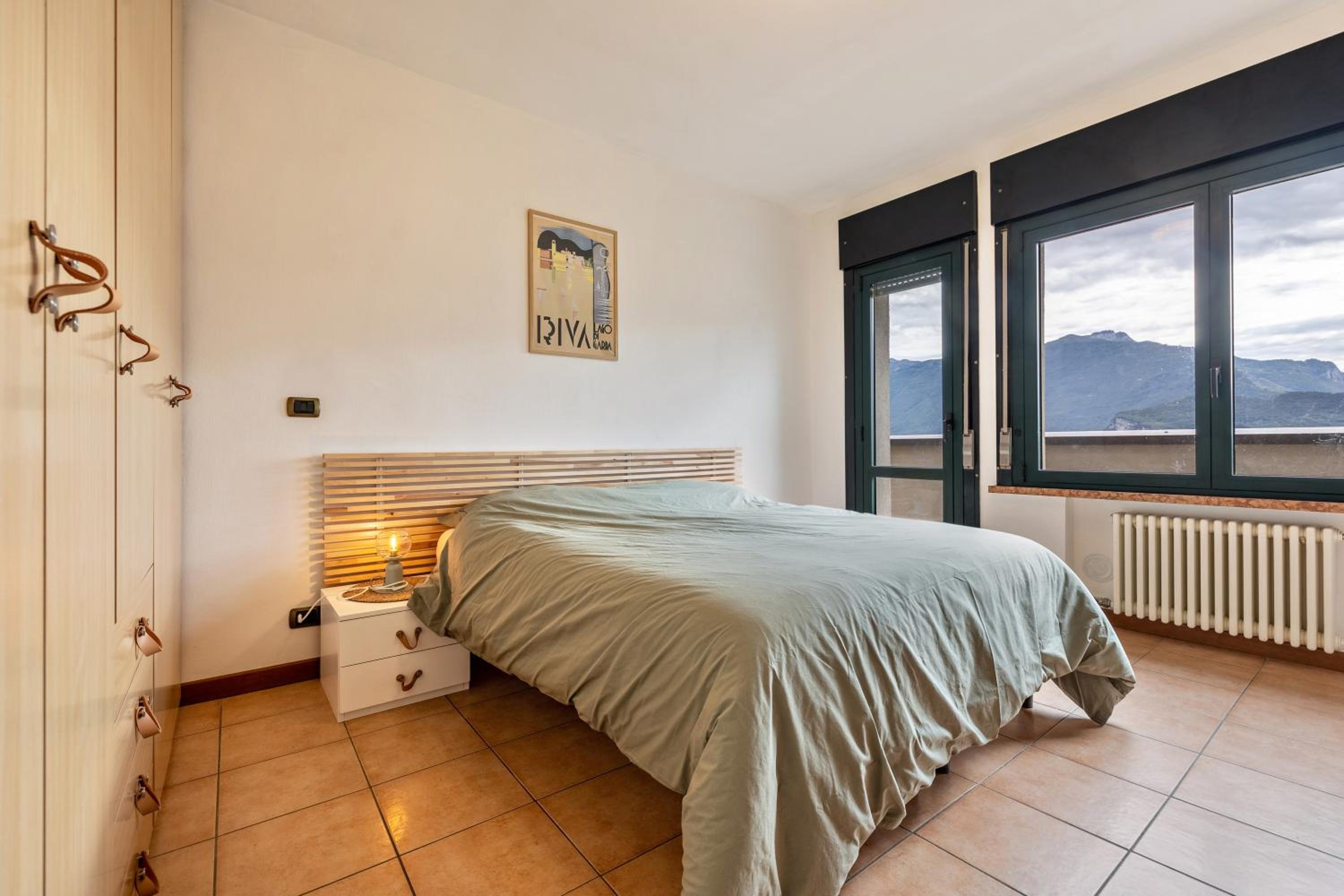 Two-Bedroom Deluxe Apartment with Garden View