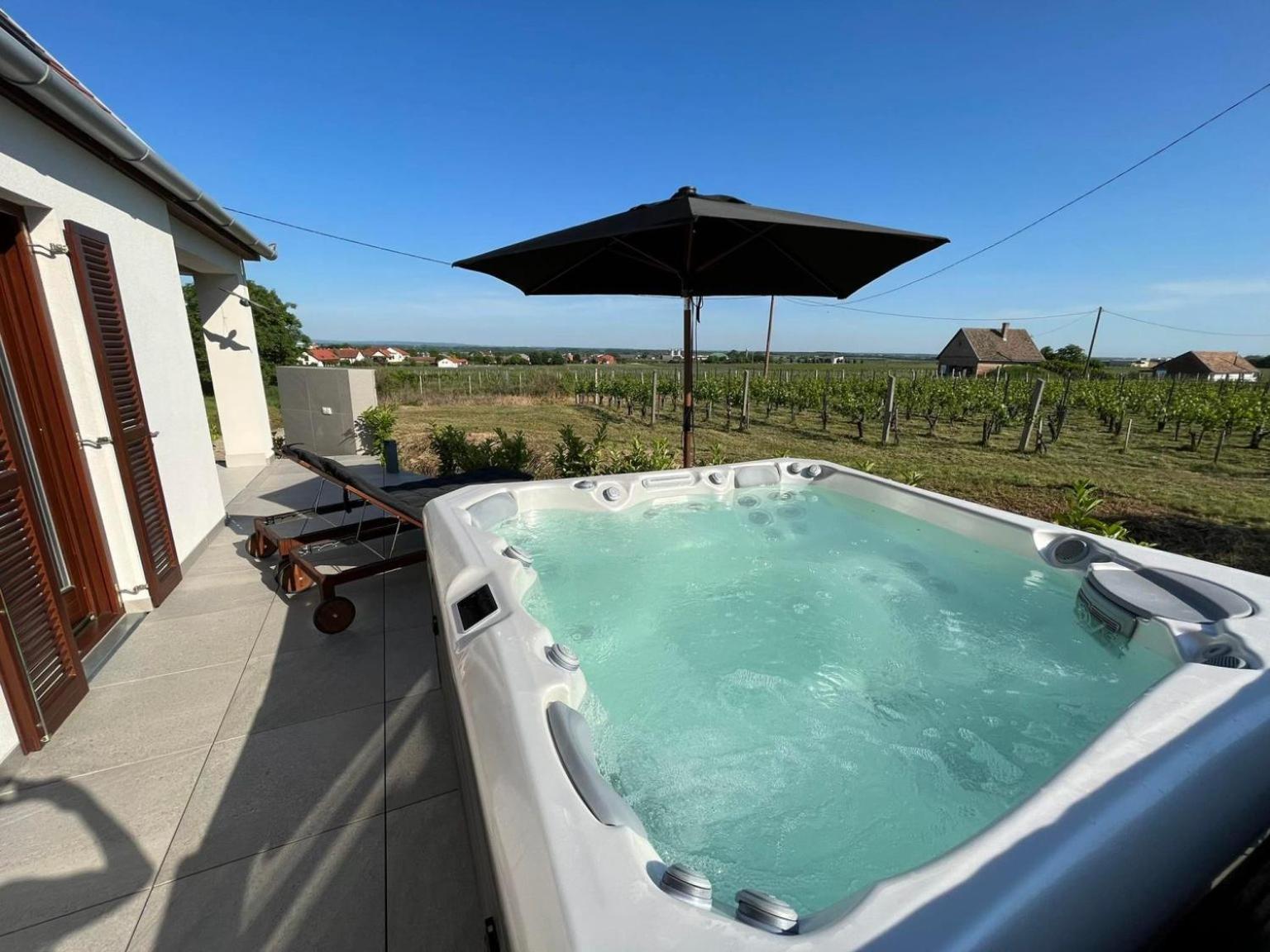 Two-Bedroom Apartment with View photo 1