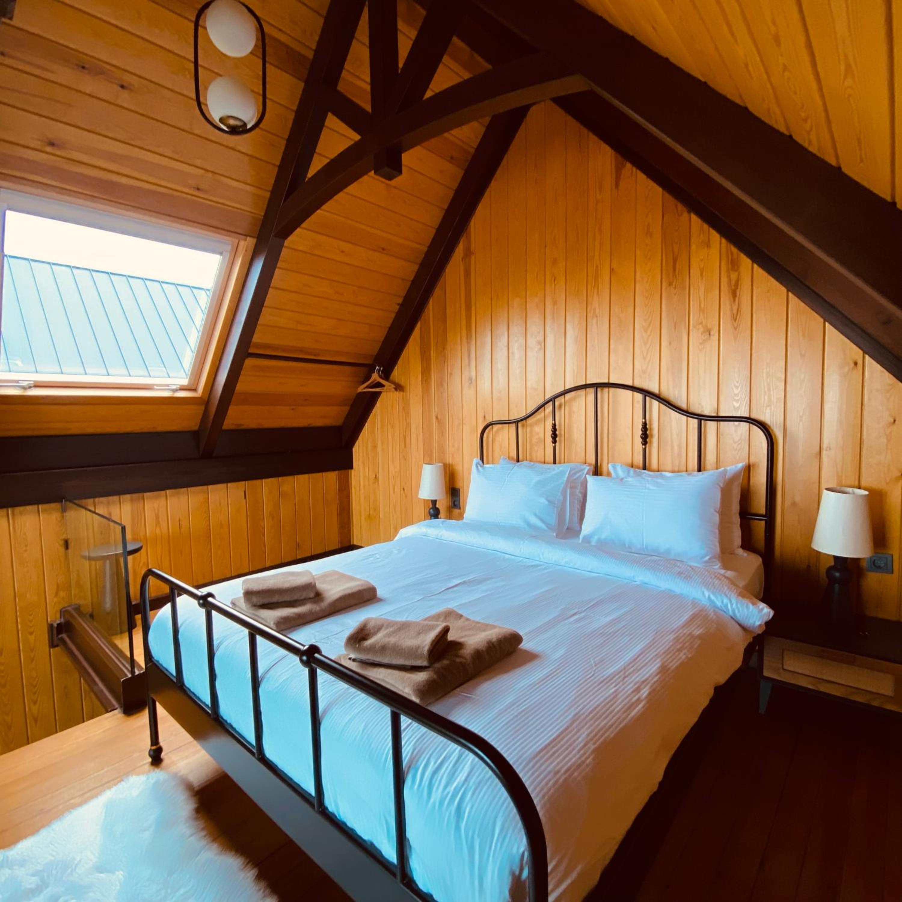 One-Bedroom Chalet - Photo 6