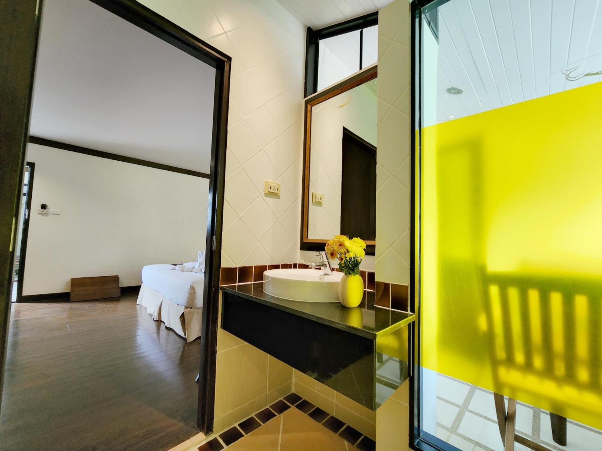 Superior Double or Twin Room with Mountain View photo 3