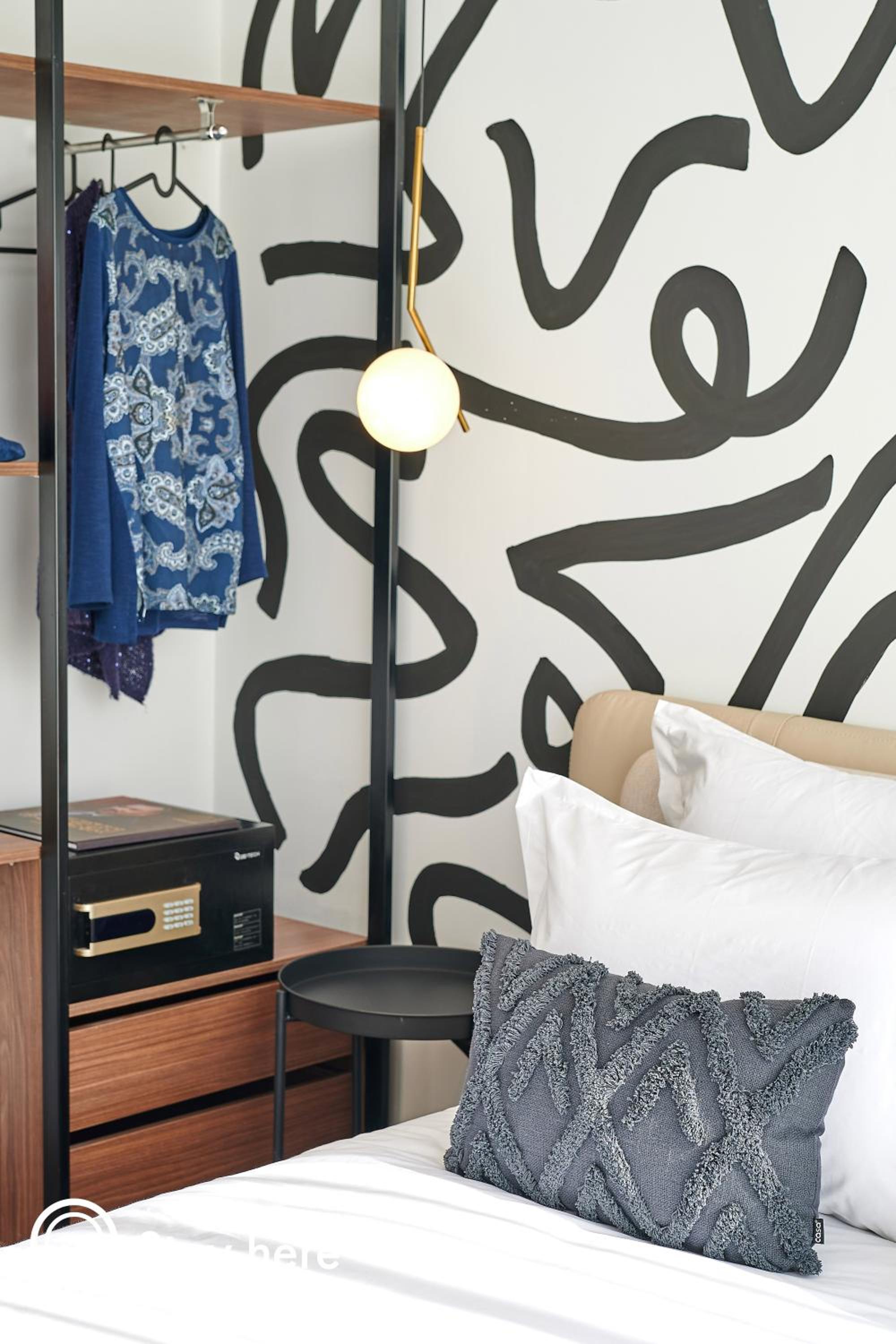 Standard Double Room - Photo 6