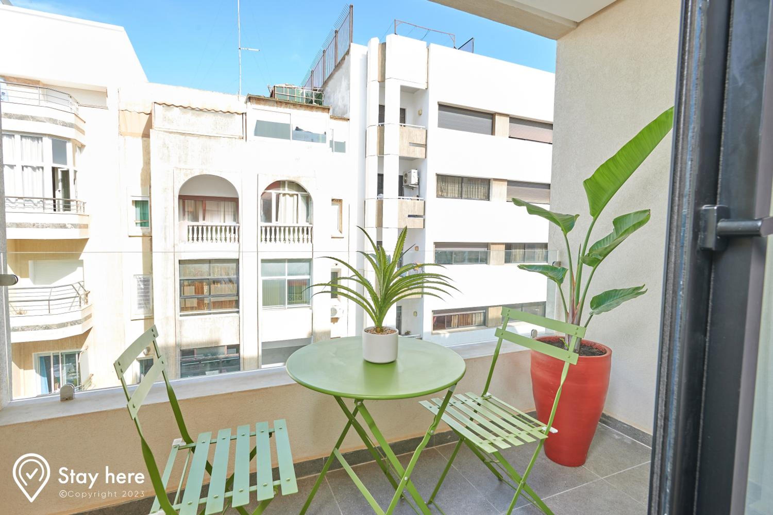 Deluxe Double Room with Balcony - Photo 3