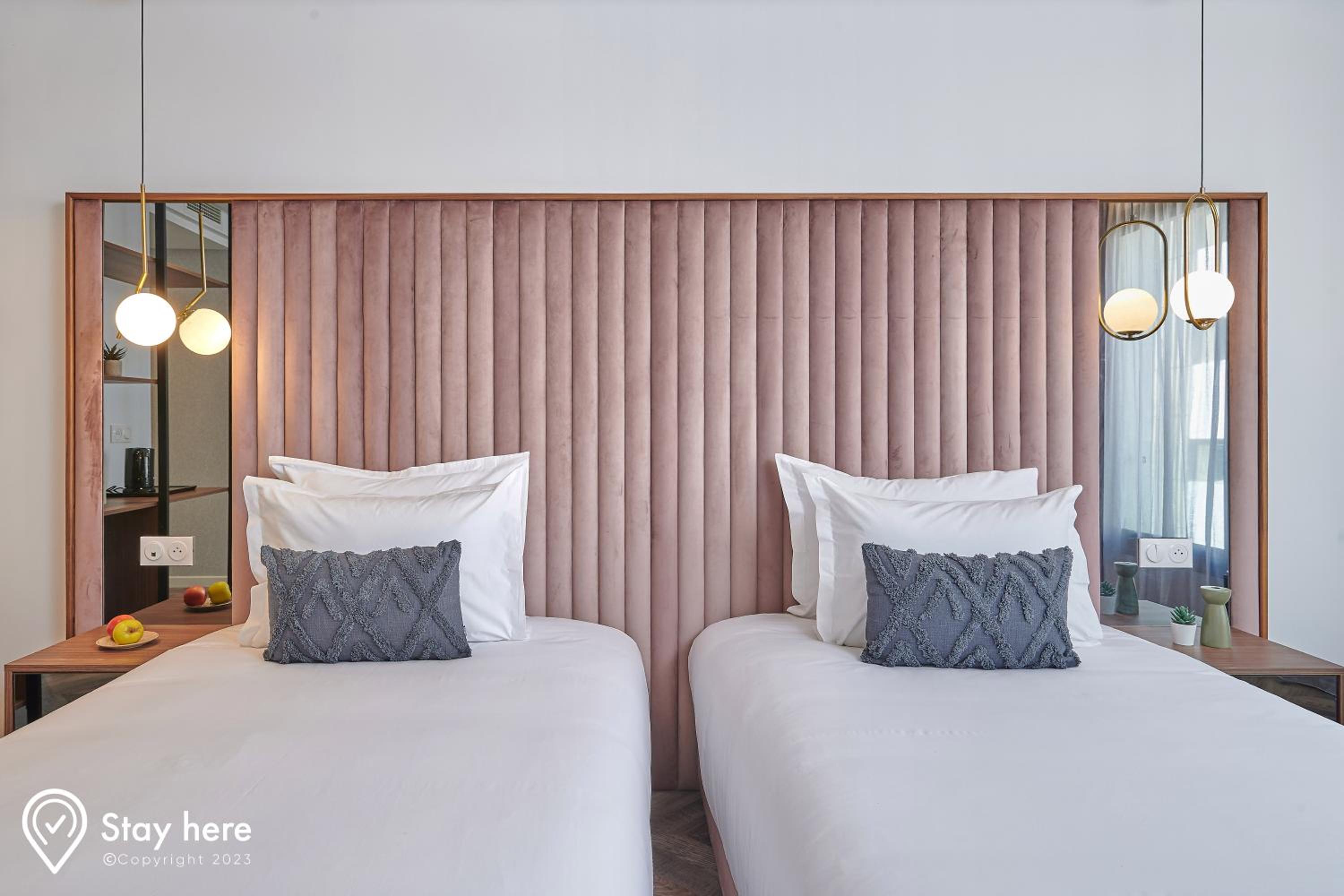 Deluxe Twin Room - Photo 6
