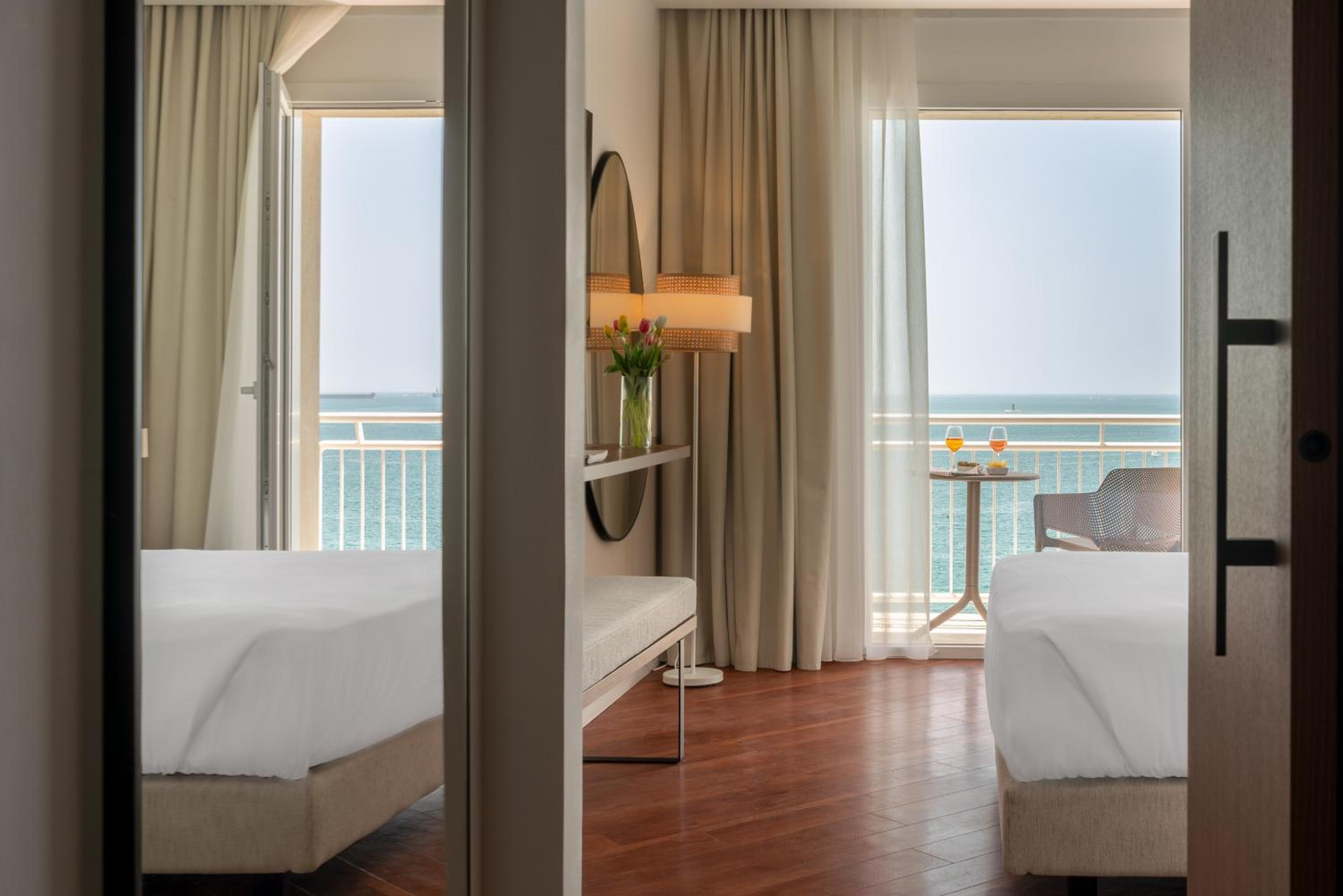 Superior Double with Sea View - Photo 7