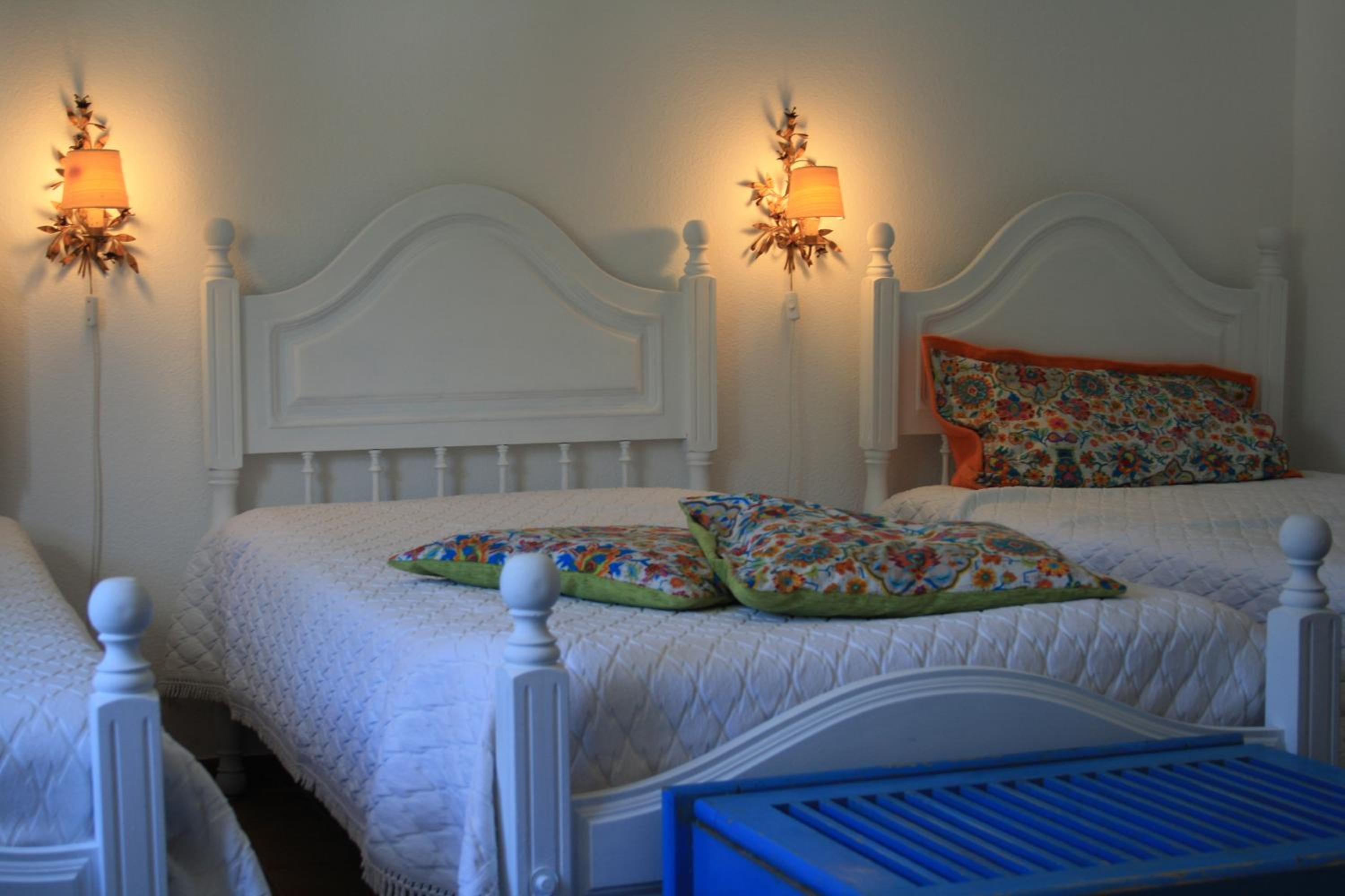 Triple Room with Private Bathroom photo 2