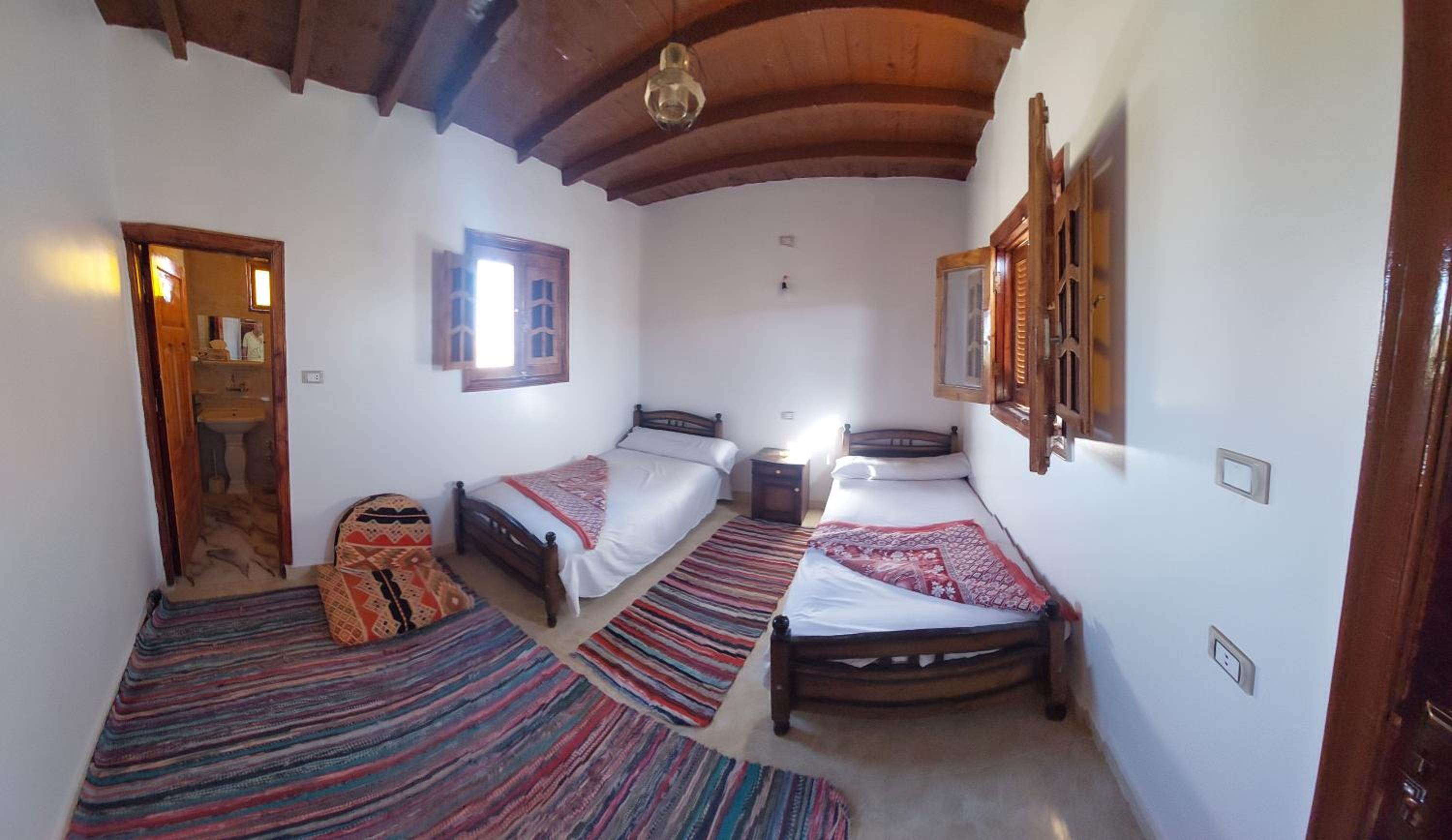 Budget Double Room - Photo 1