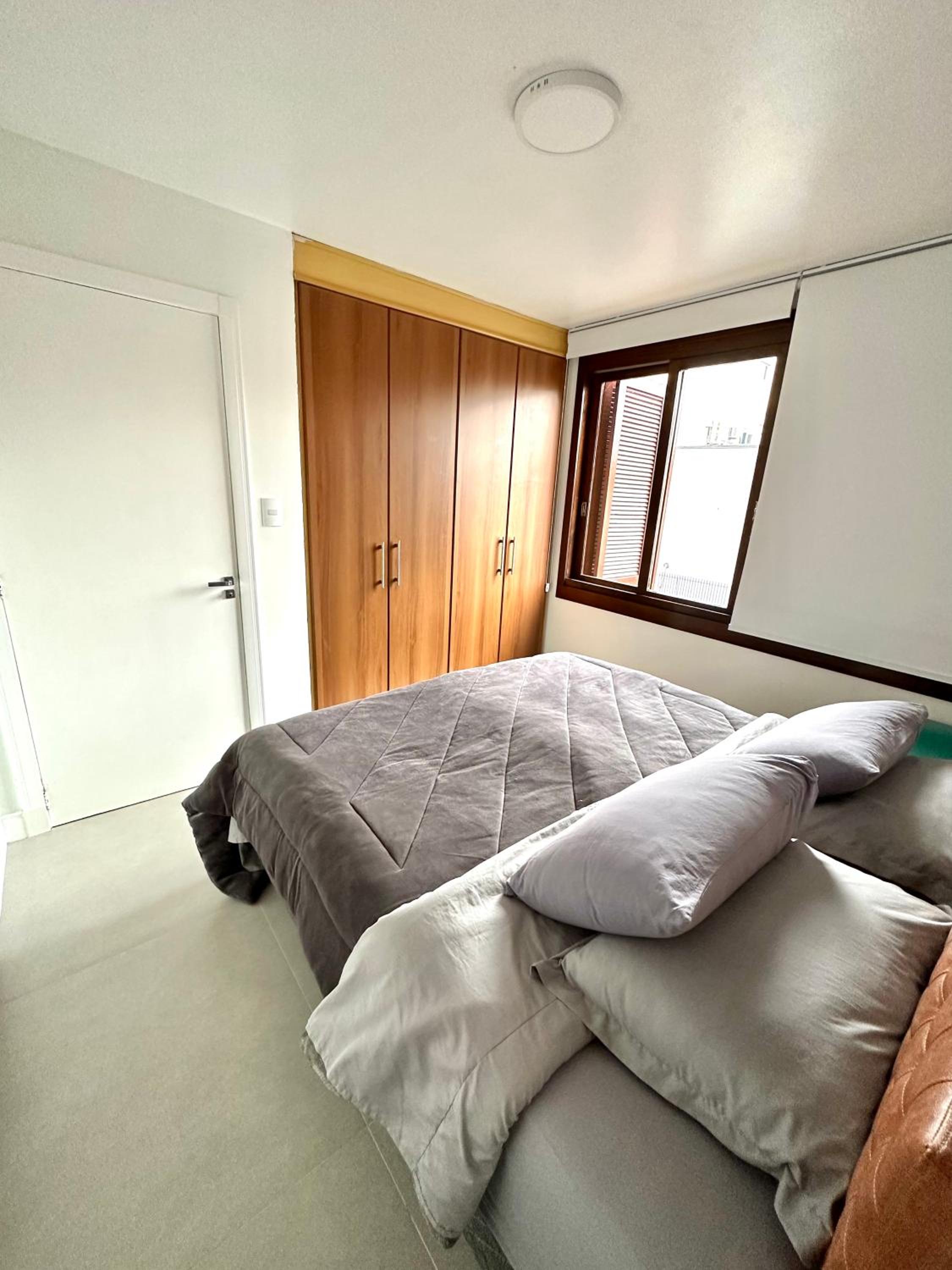 Three-Bedroom Apartment - Photo 16