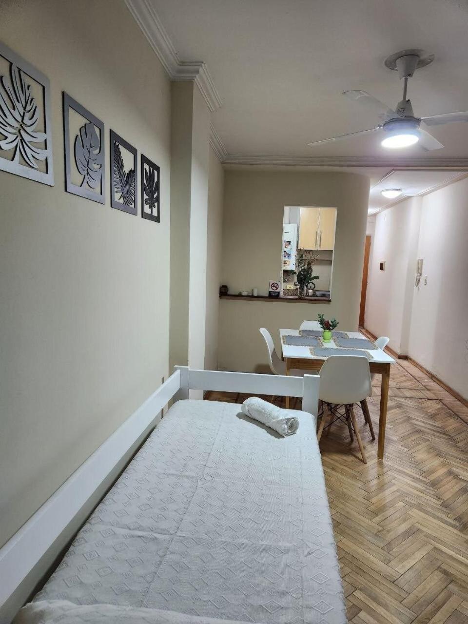 One-Bedroom Apartment photo 2