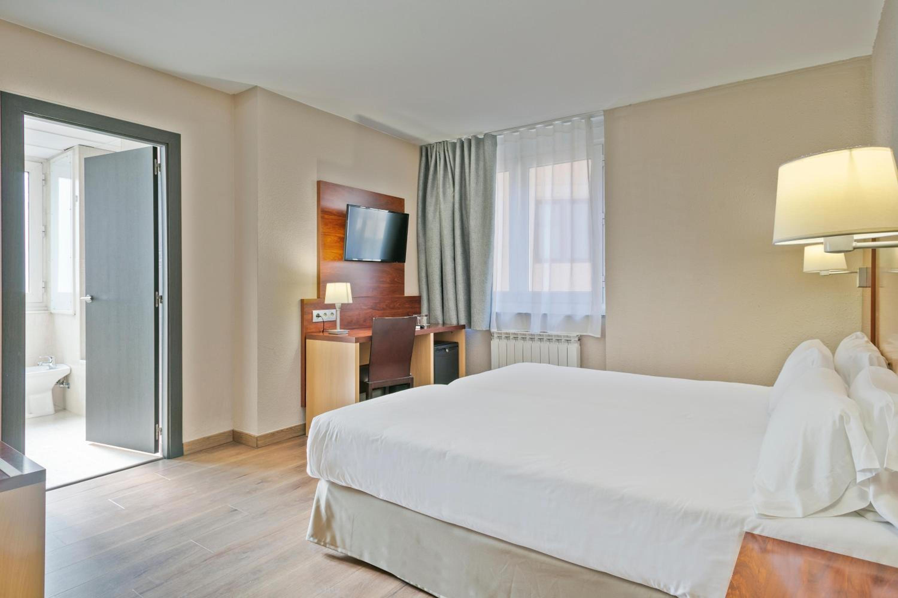 Exterior Double Room (1 or 2 Adults) photo 2