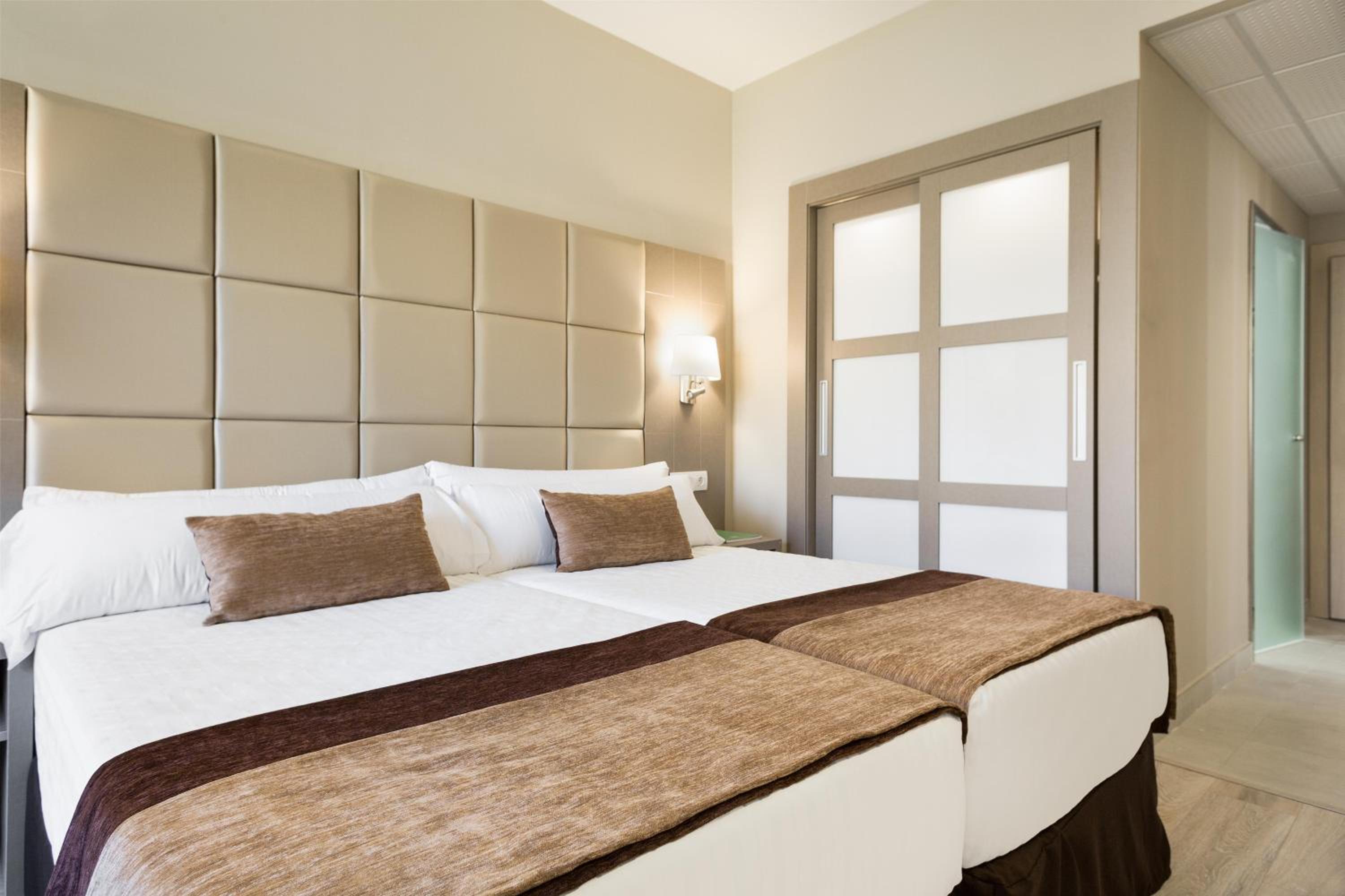 Business Double Room with Sea View photo 2