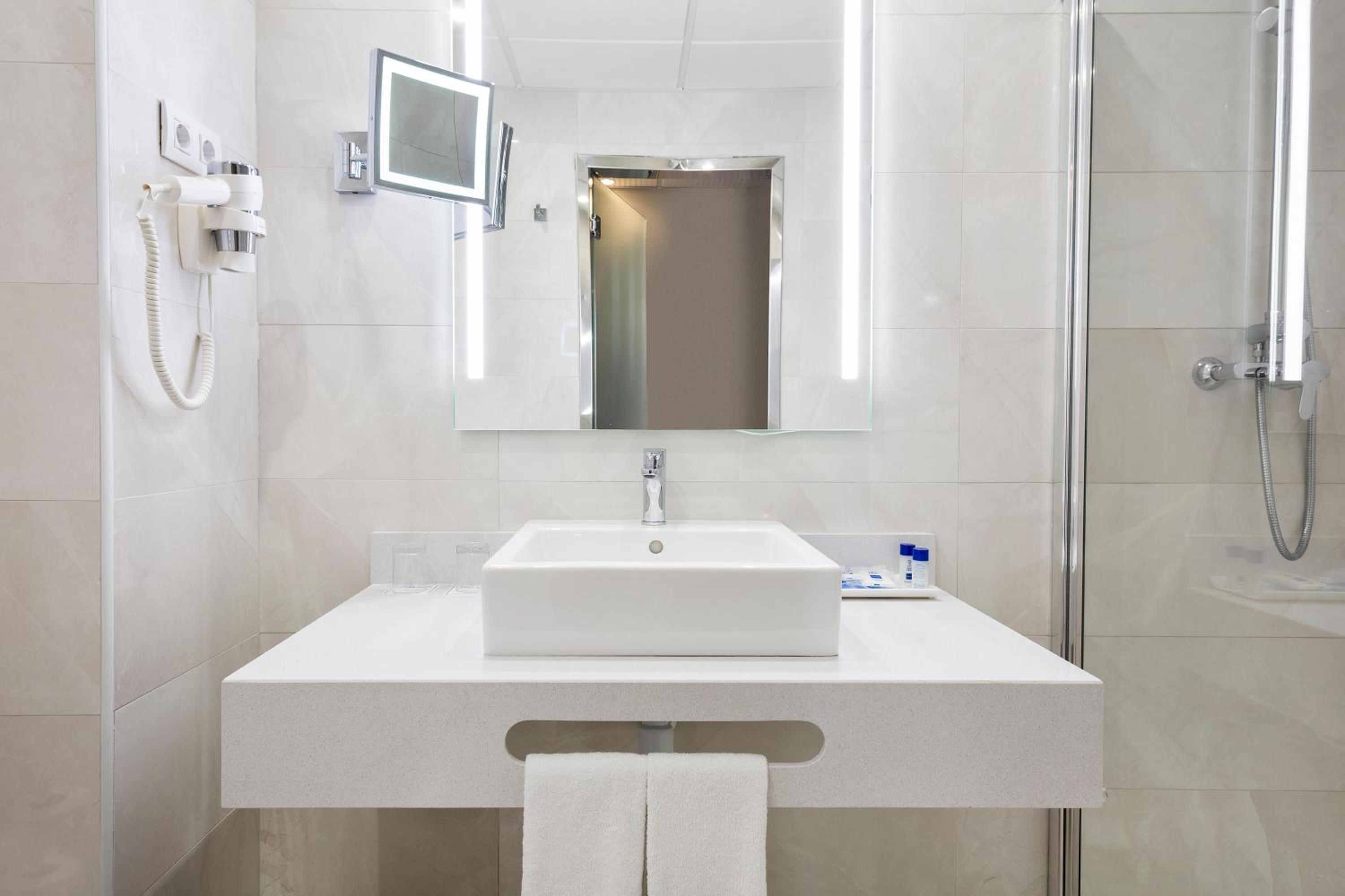 Business Double Room with Sea View photo 3
