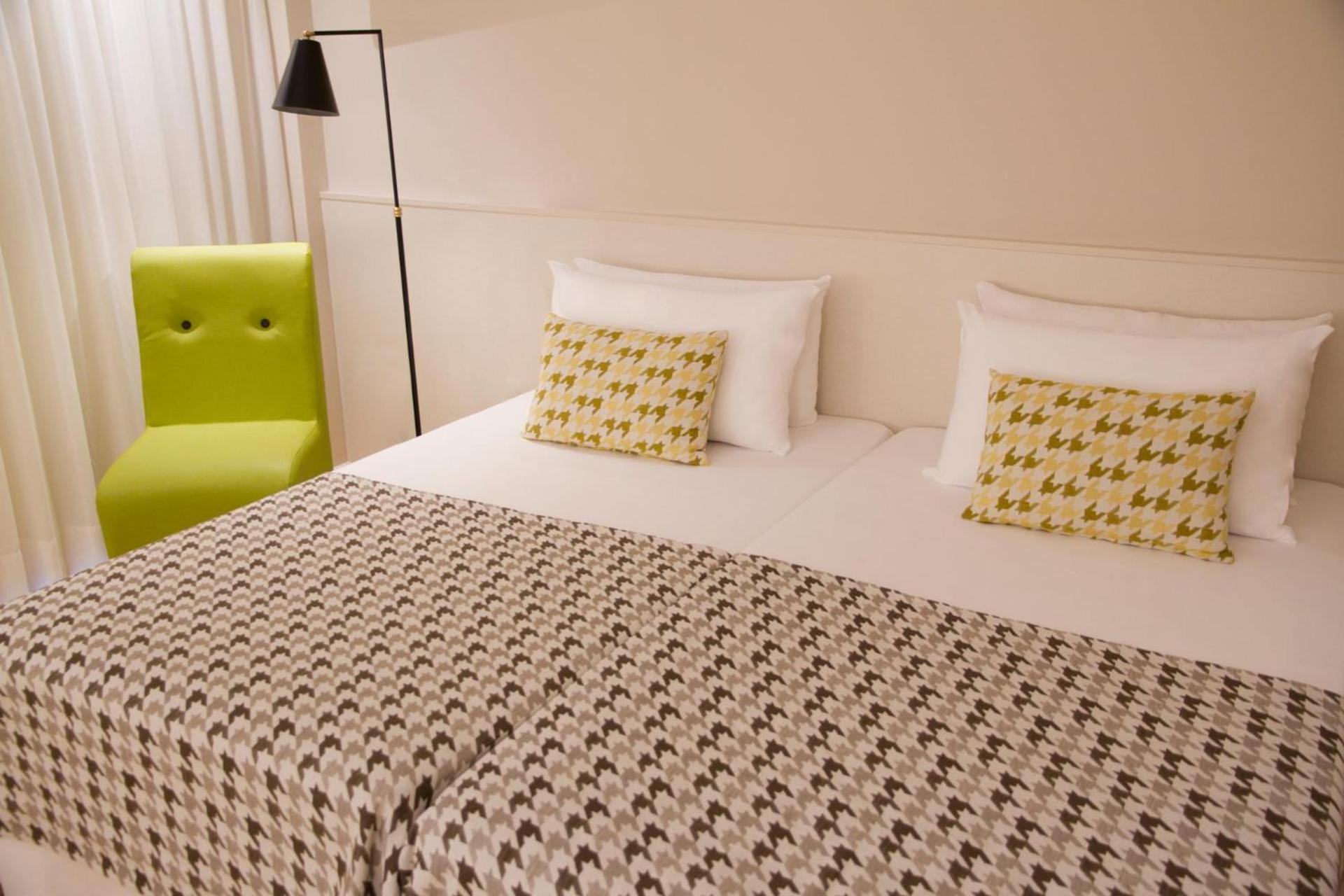 Habitación Doble Estándar o con Dos Camas Individuales.