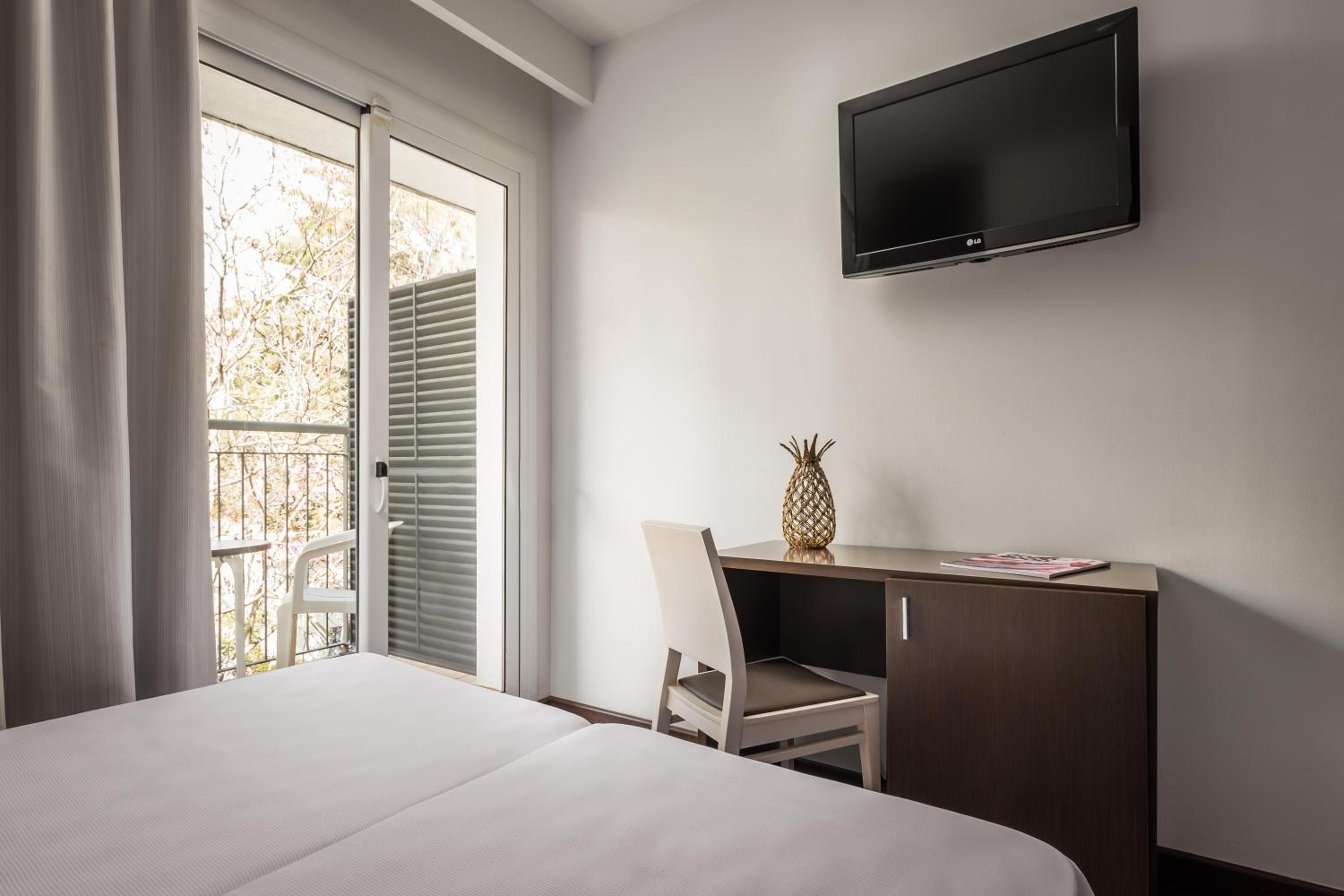 Single Room photo 2
