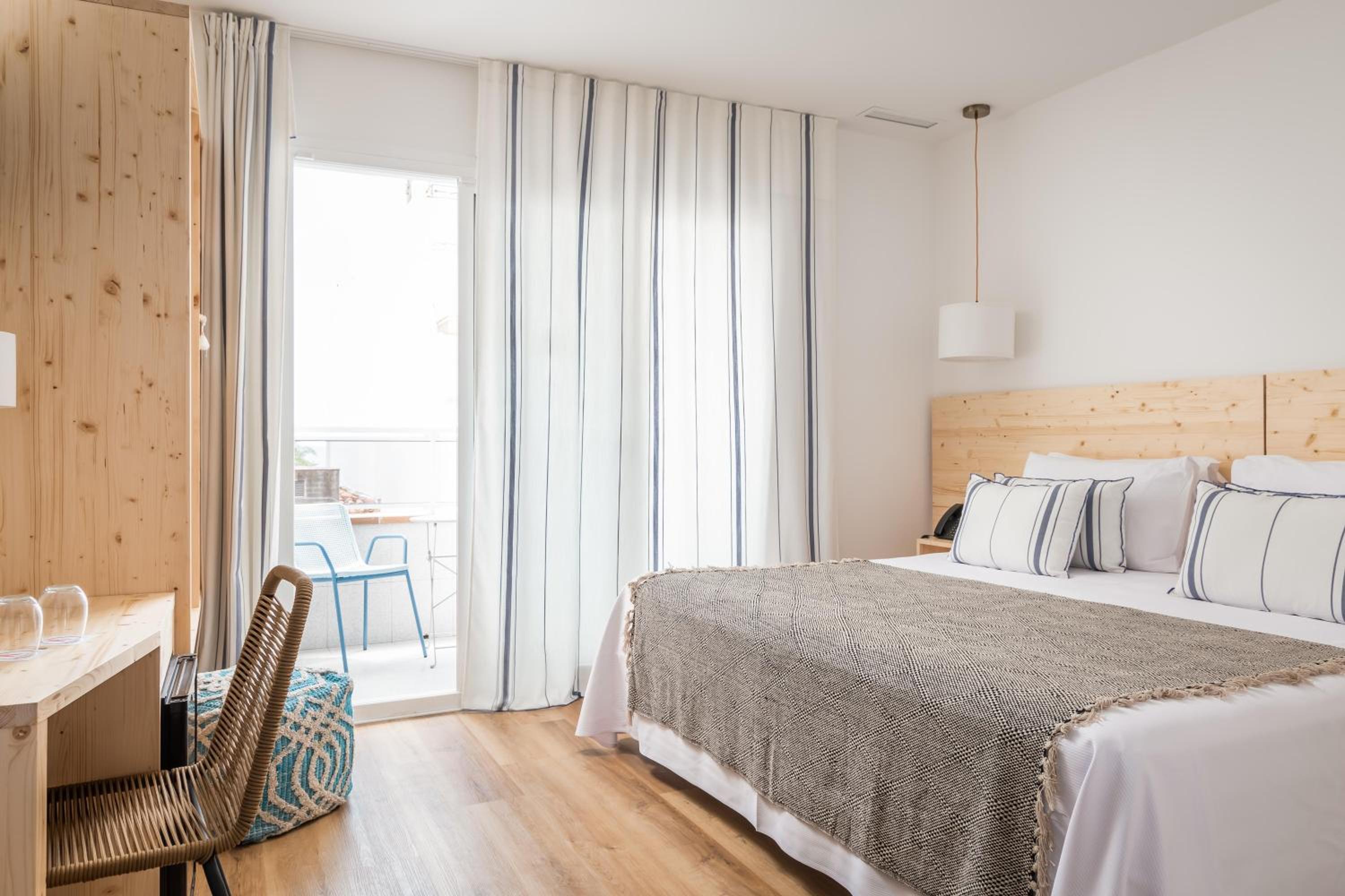 Habitación triple (2 adultos + 1 niño)