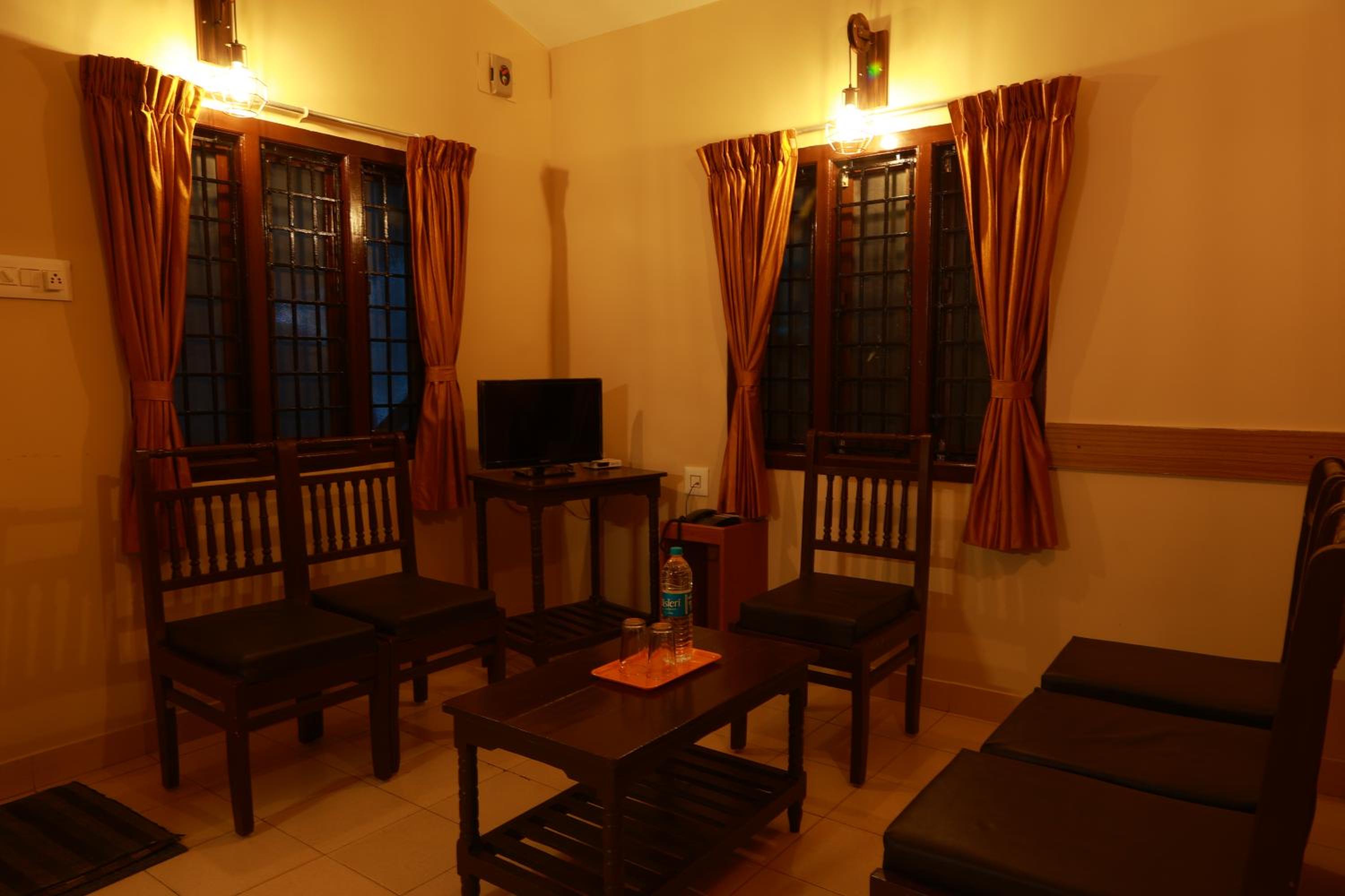 Apartment - Photo 3