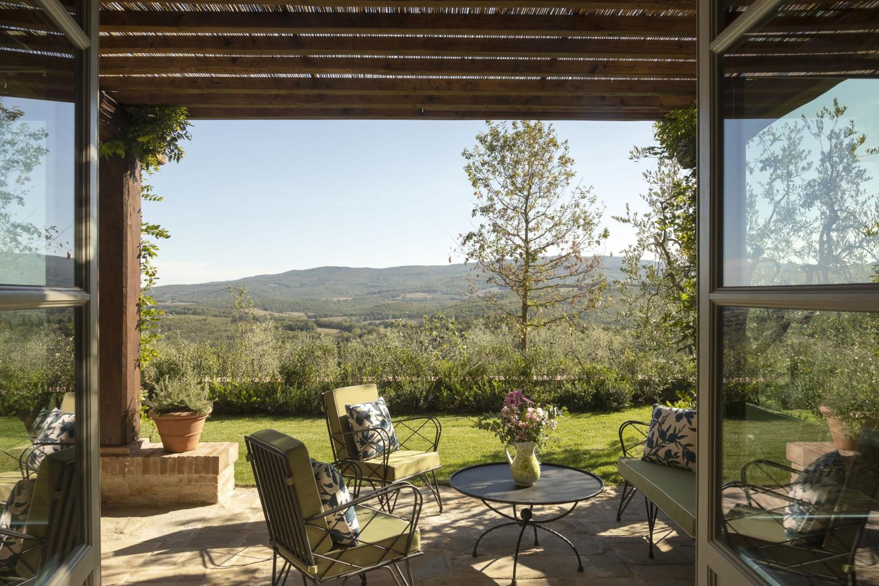 Villa with Garden View (Usil) thumbnail 6