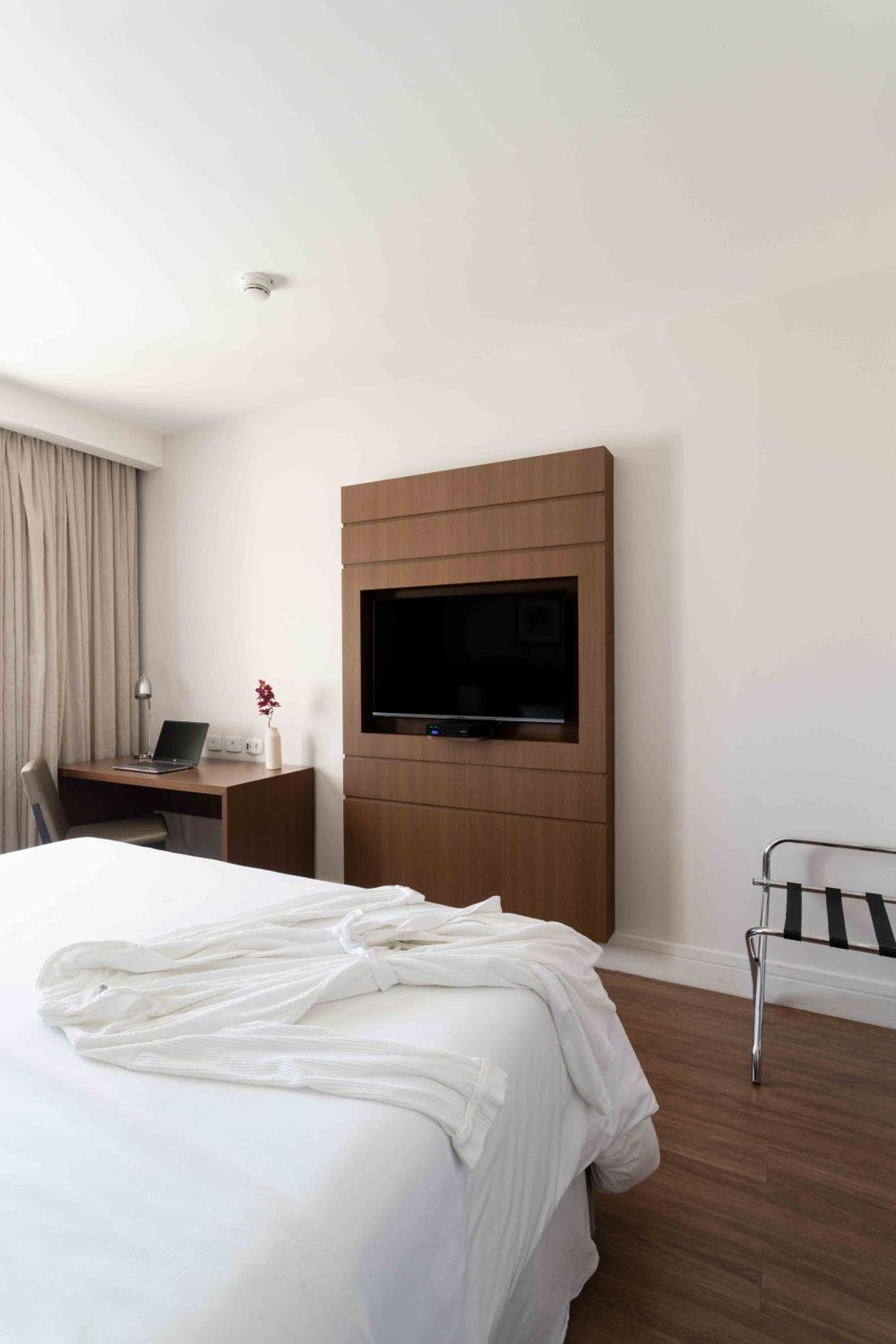 Deluxe Double Room photo 2