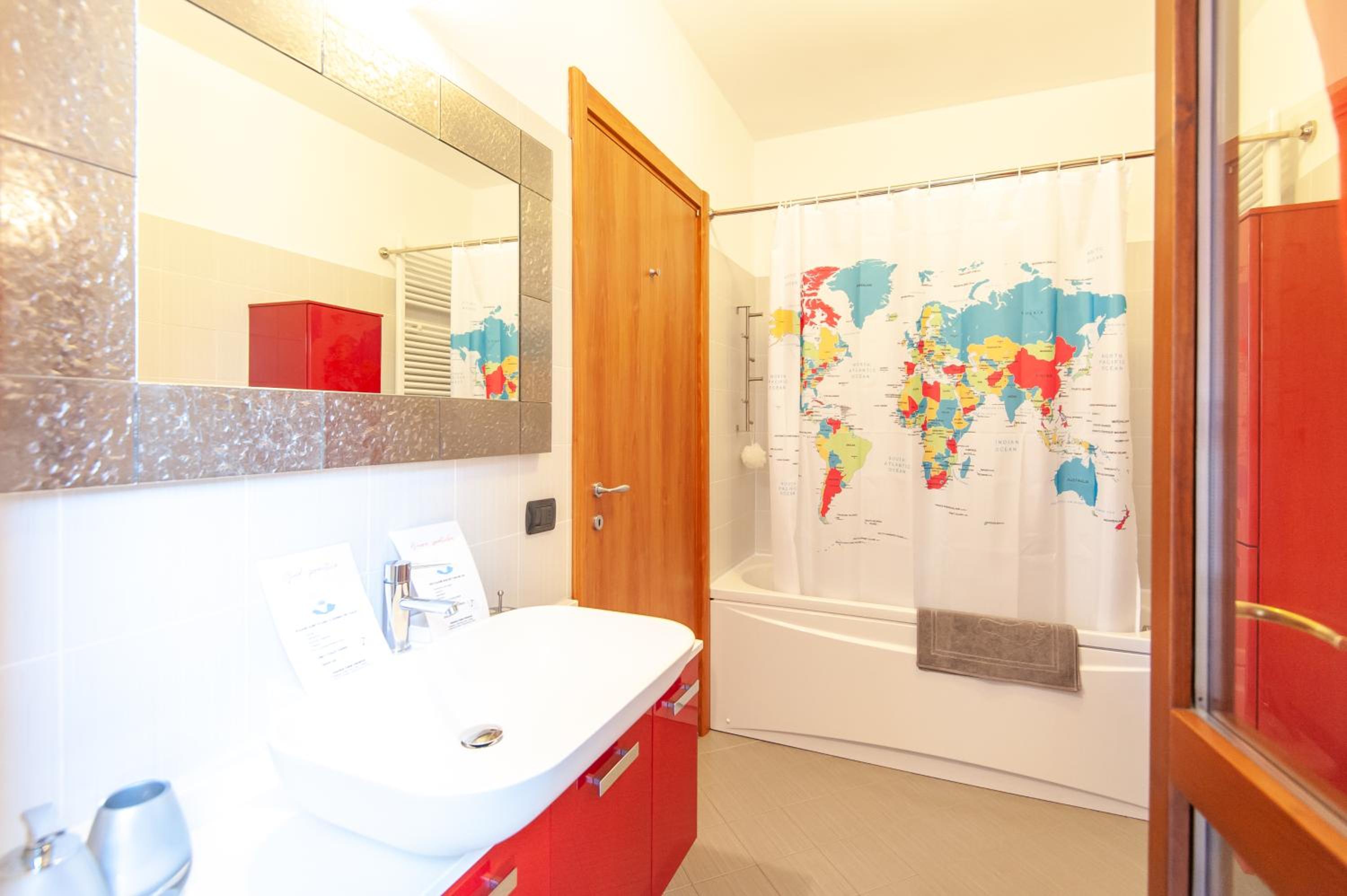 Double Room With Private Bathroom photo 2