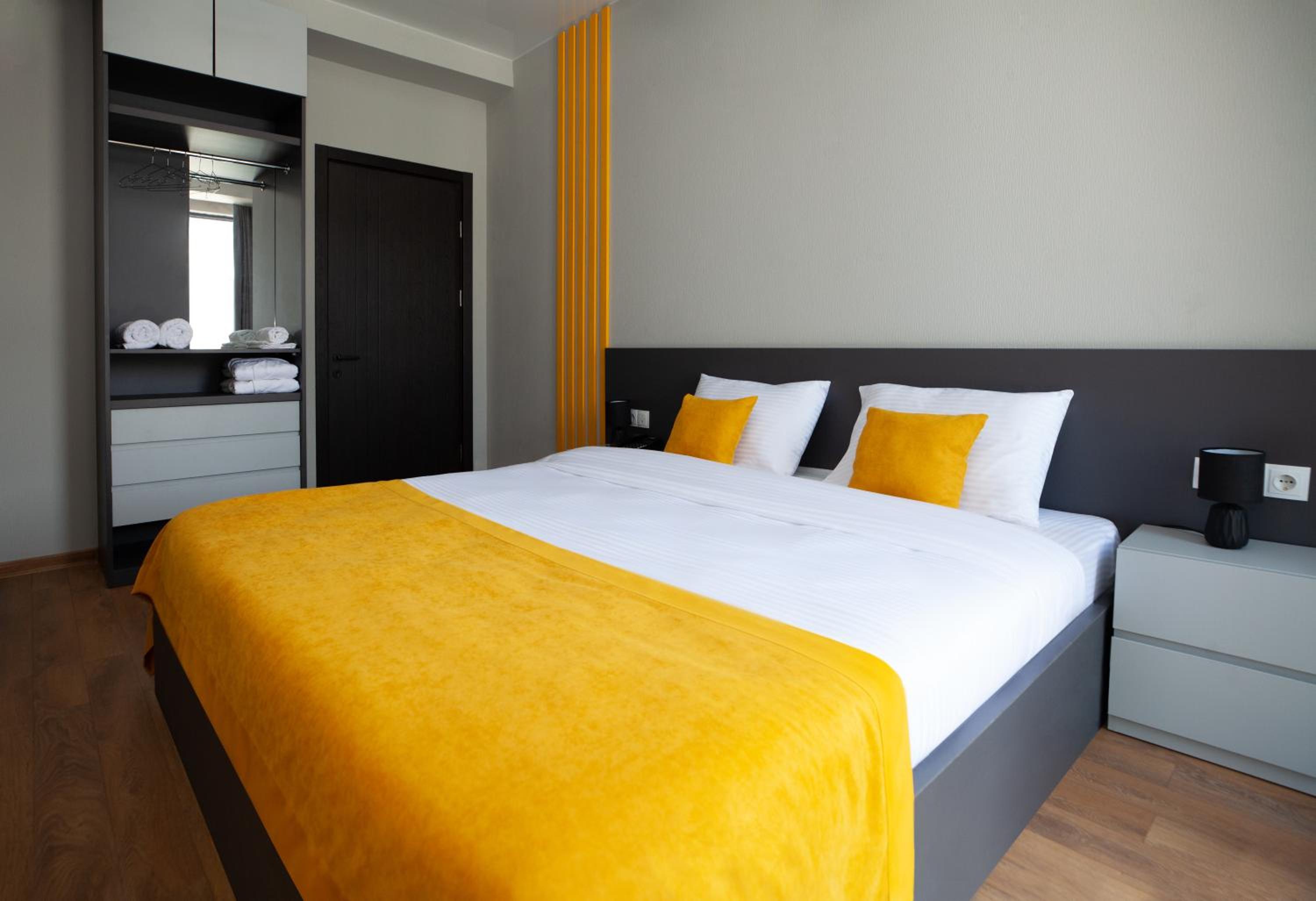 Double Room With Extra Bed photo 1