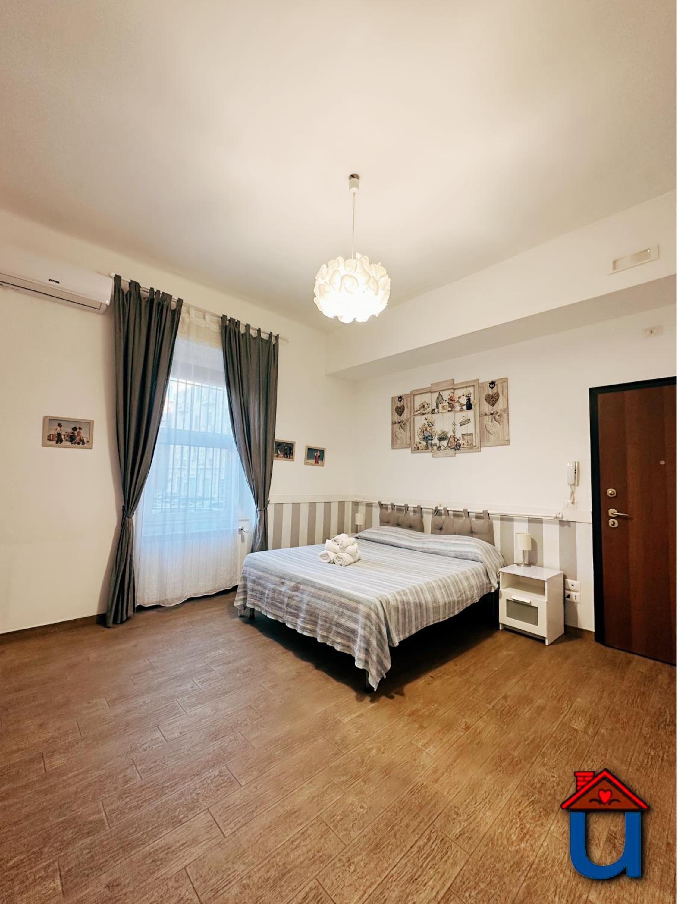 Large Double Room