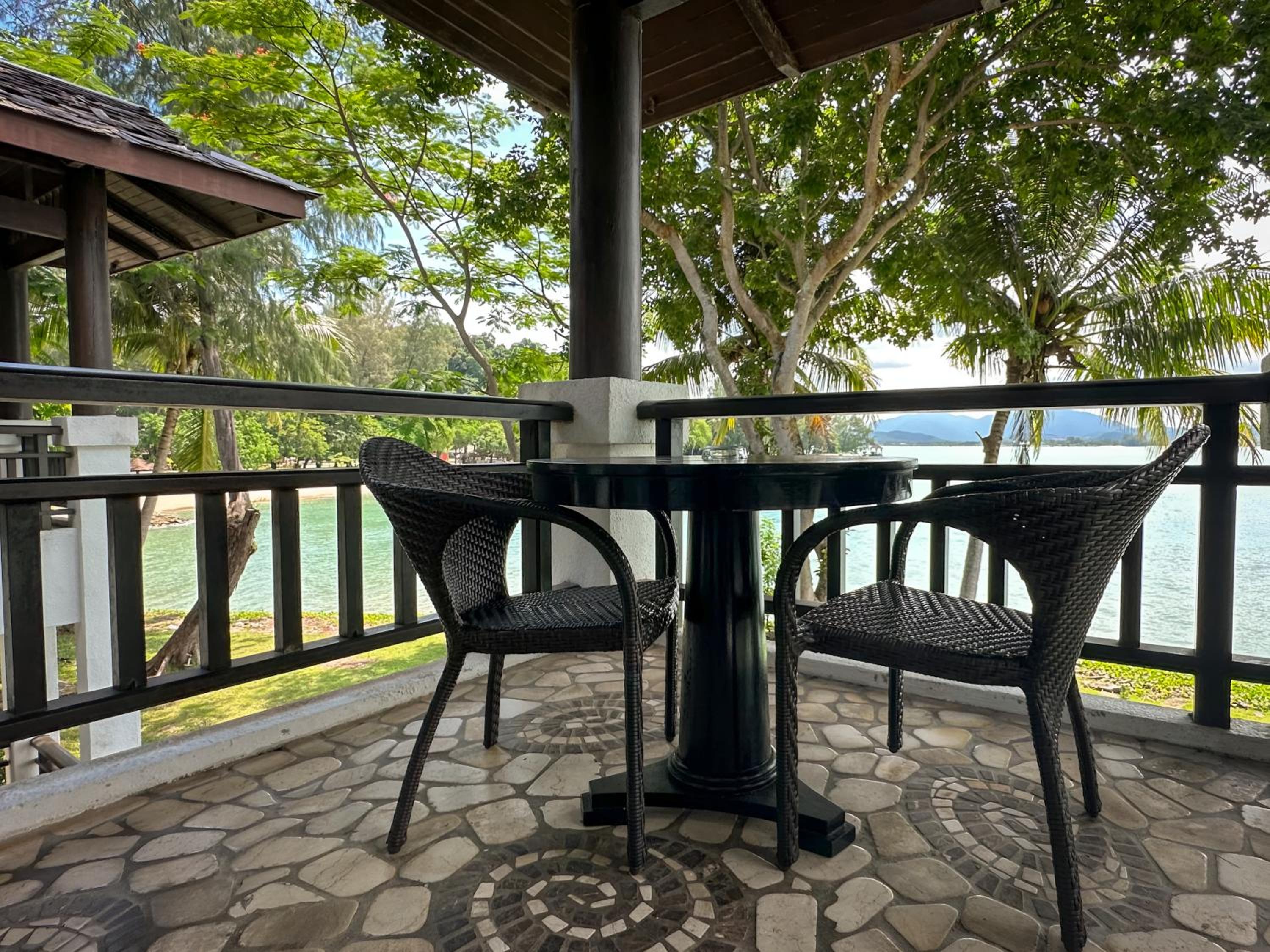 Premium Sea View - Photo 6