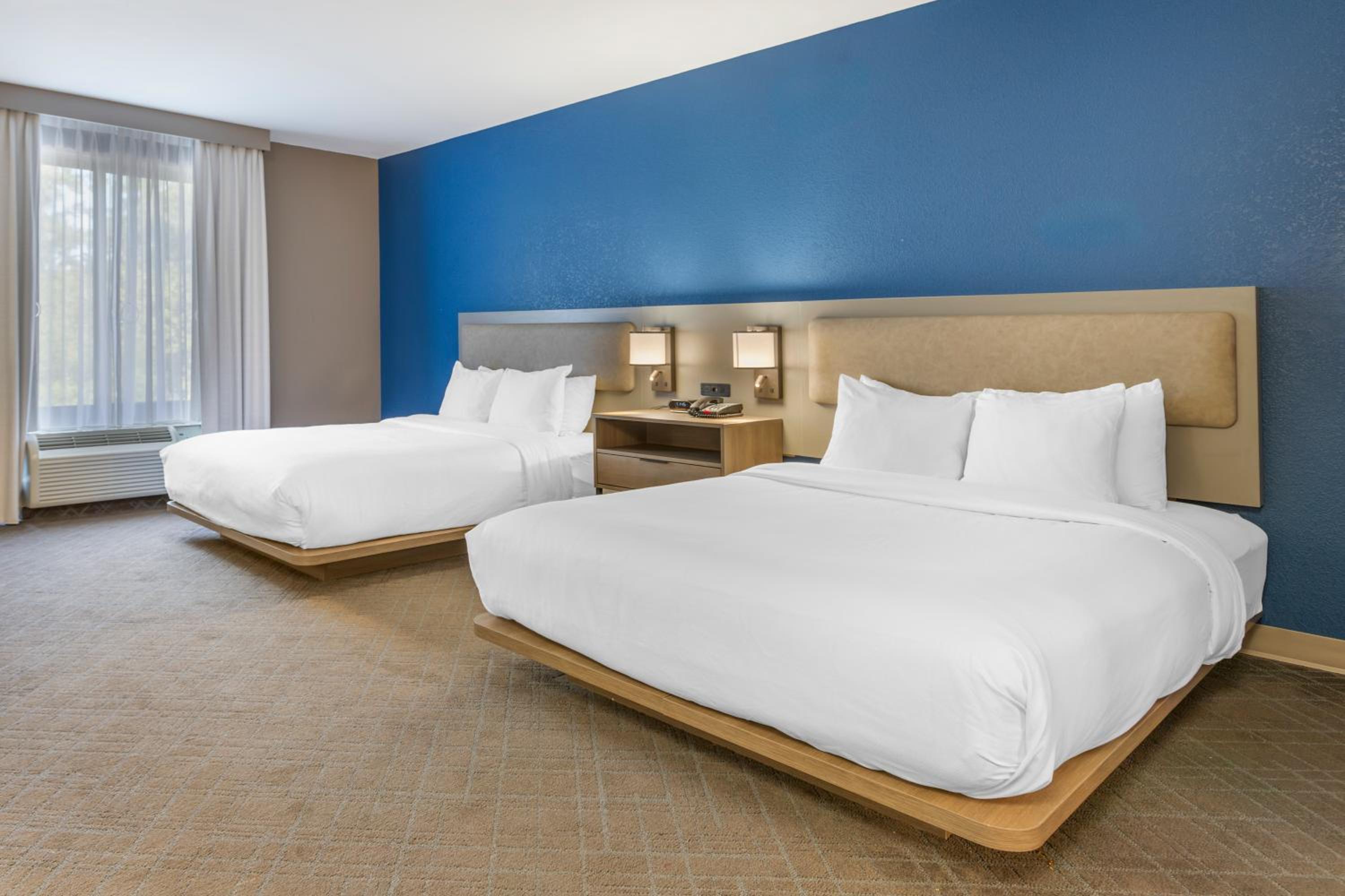 Suite with Two Queen Beds - Accessible/Non-Smoking photo 2