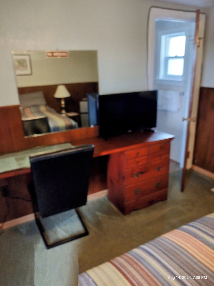 Comfort Room, Hill View photo 3