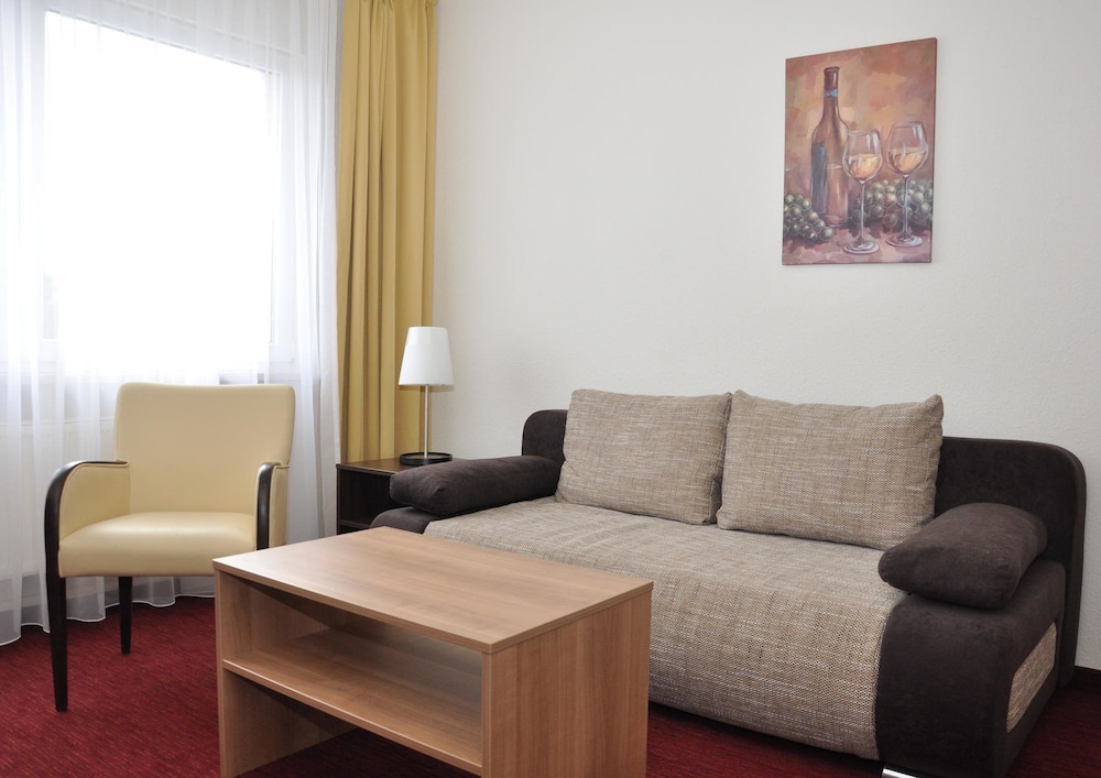 Standard Apartment, Kitchenette
