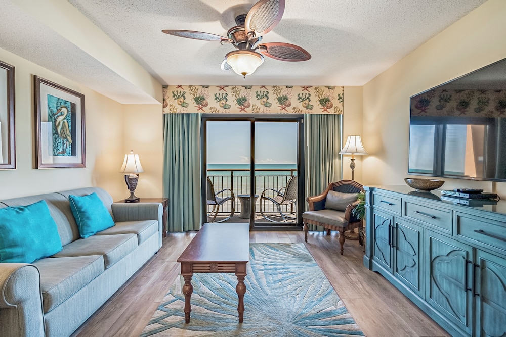 Traditional 2 Bedroom Suite photo 1