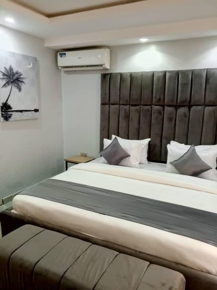 Superior Room - Photo 1