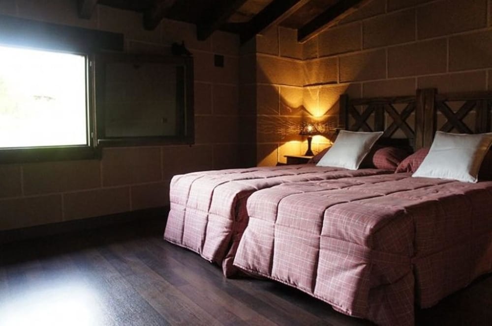 House, 4 Bedrooms photo 3