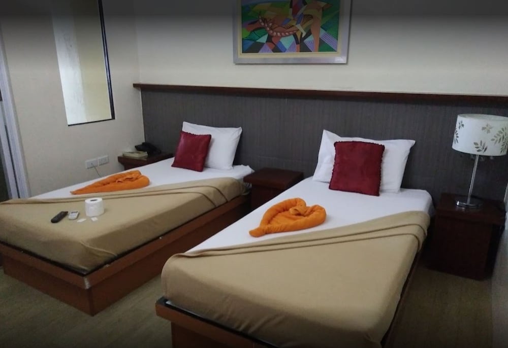 Deluxe Room, 2 Twin Beds photo 1