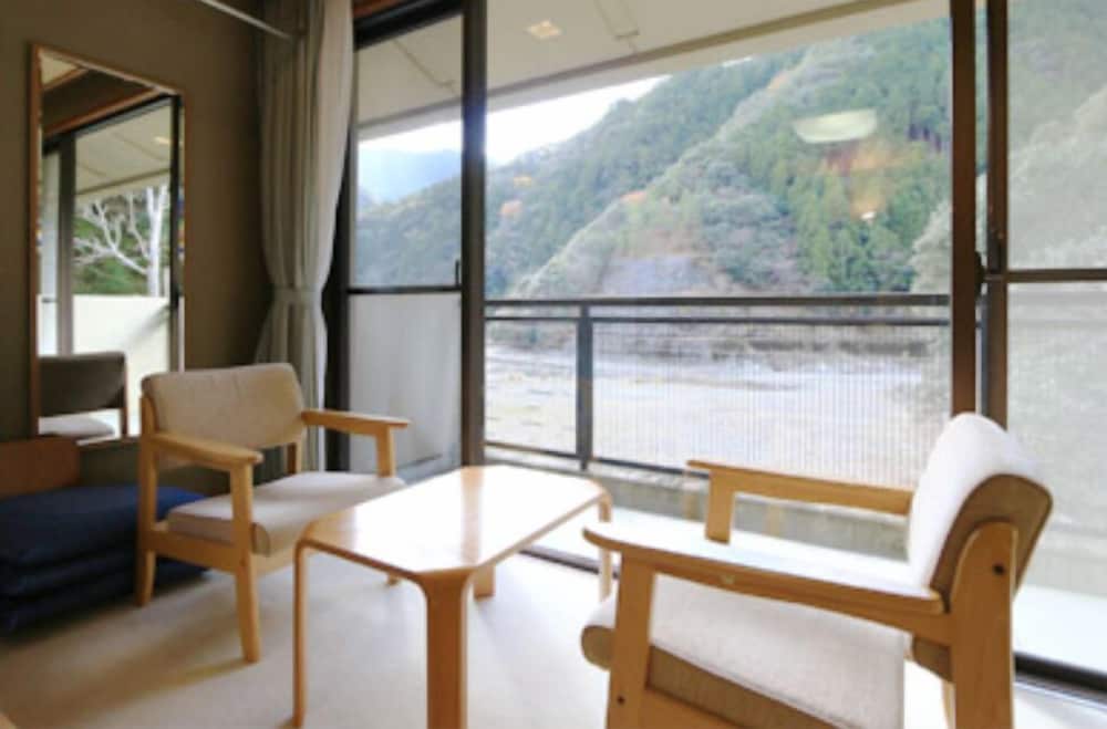 Japanese Style Room for 4 Guests photo 2