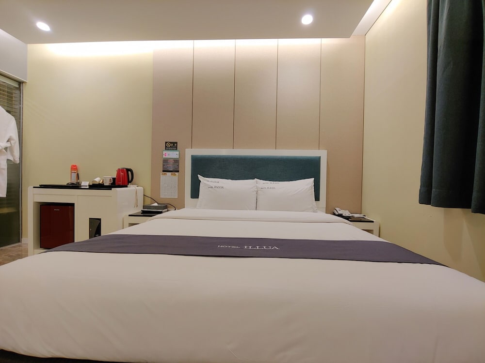 Room (8py, Couple) - Photo 5
