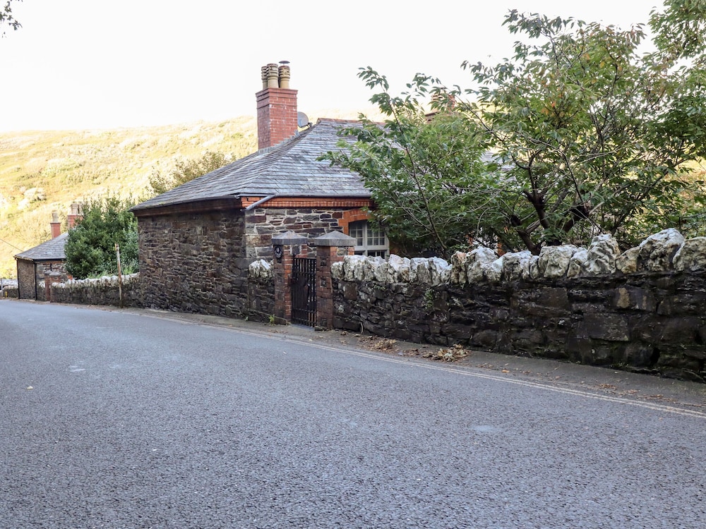 Cottage photo 1