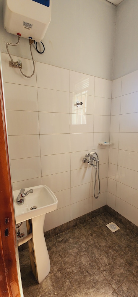 Deluxe Double Room, Courtyard View photo 3