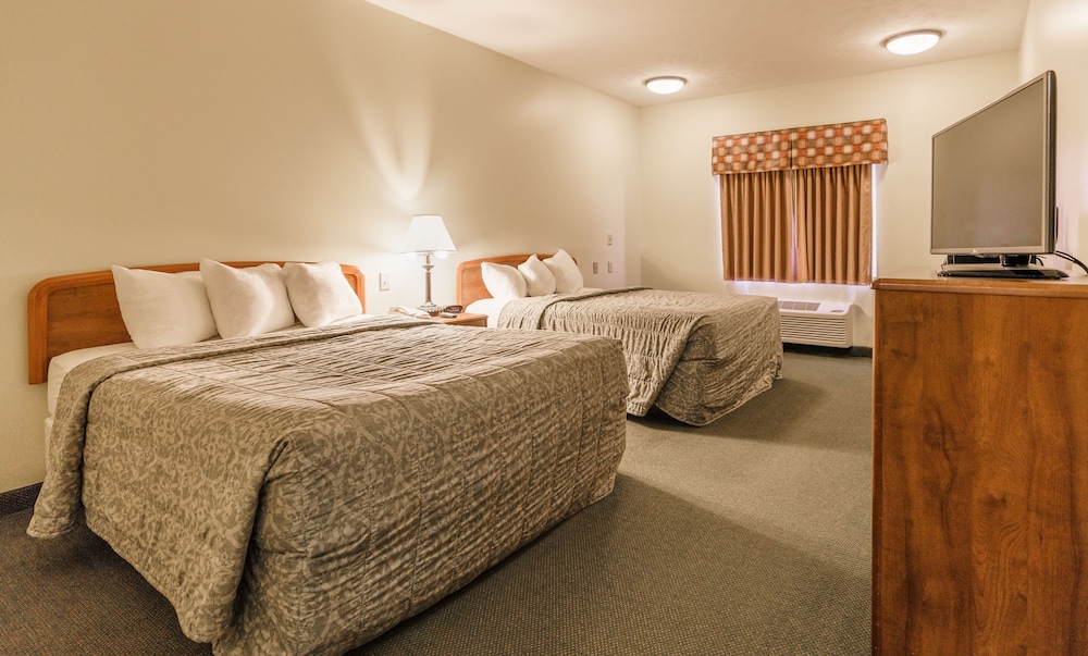 Business Room, 2 Queen Beds, Non Smoking photo 1
