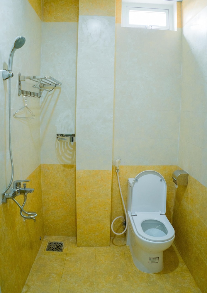 Basic Double Room Single Use, City View photo 3