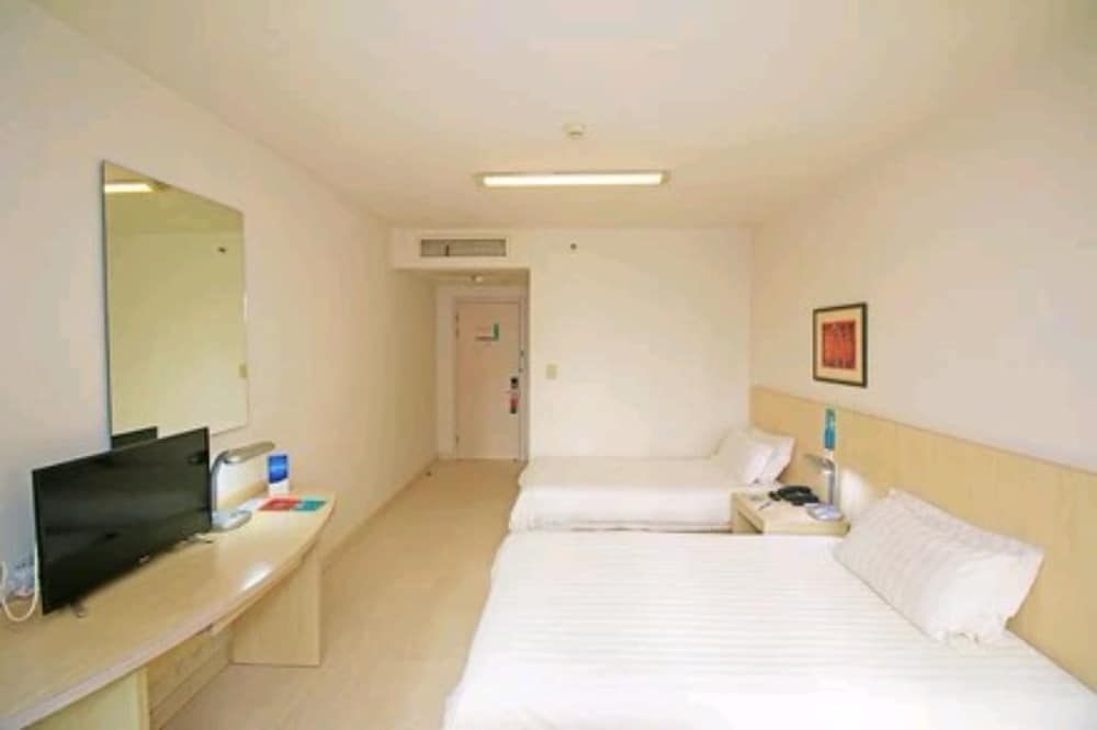 Standard Twin Room A photo 2