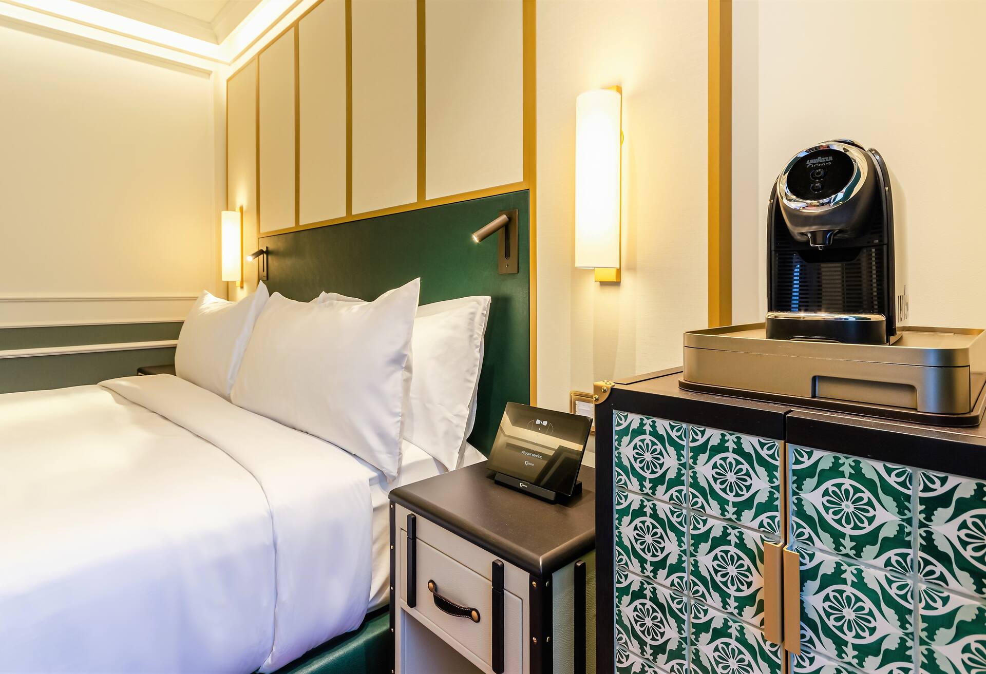 Available room
