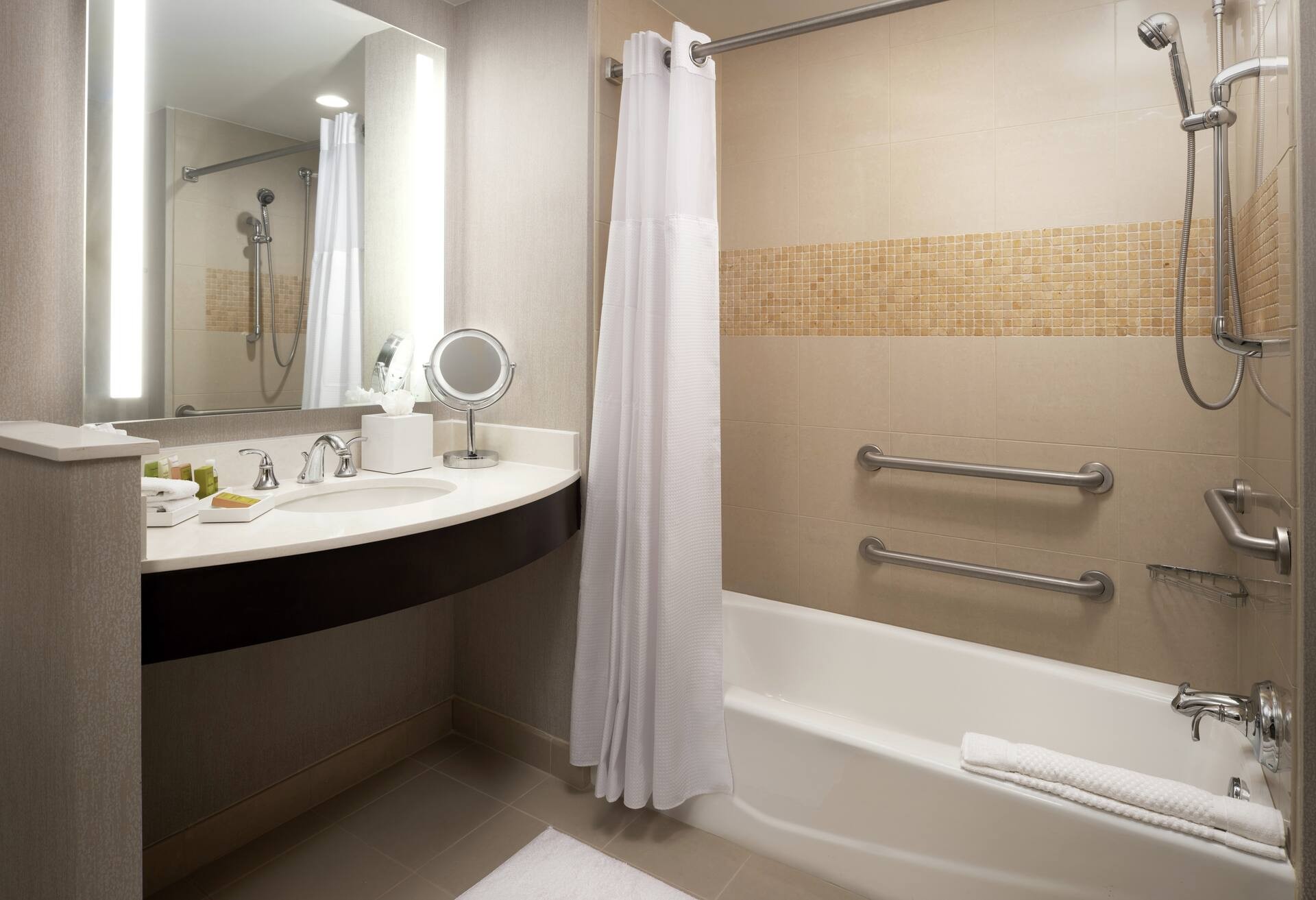 Executive Suite with Theme Park View