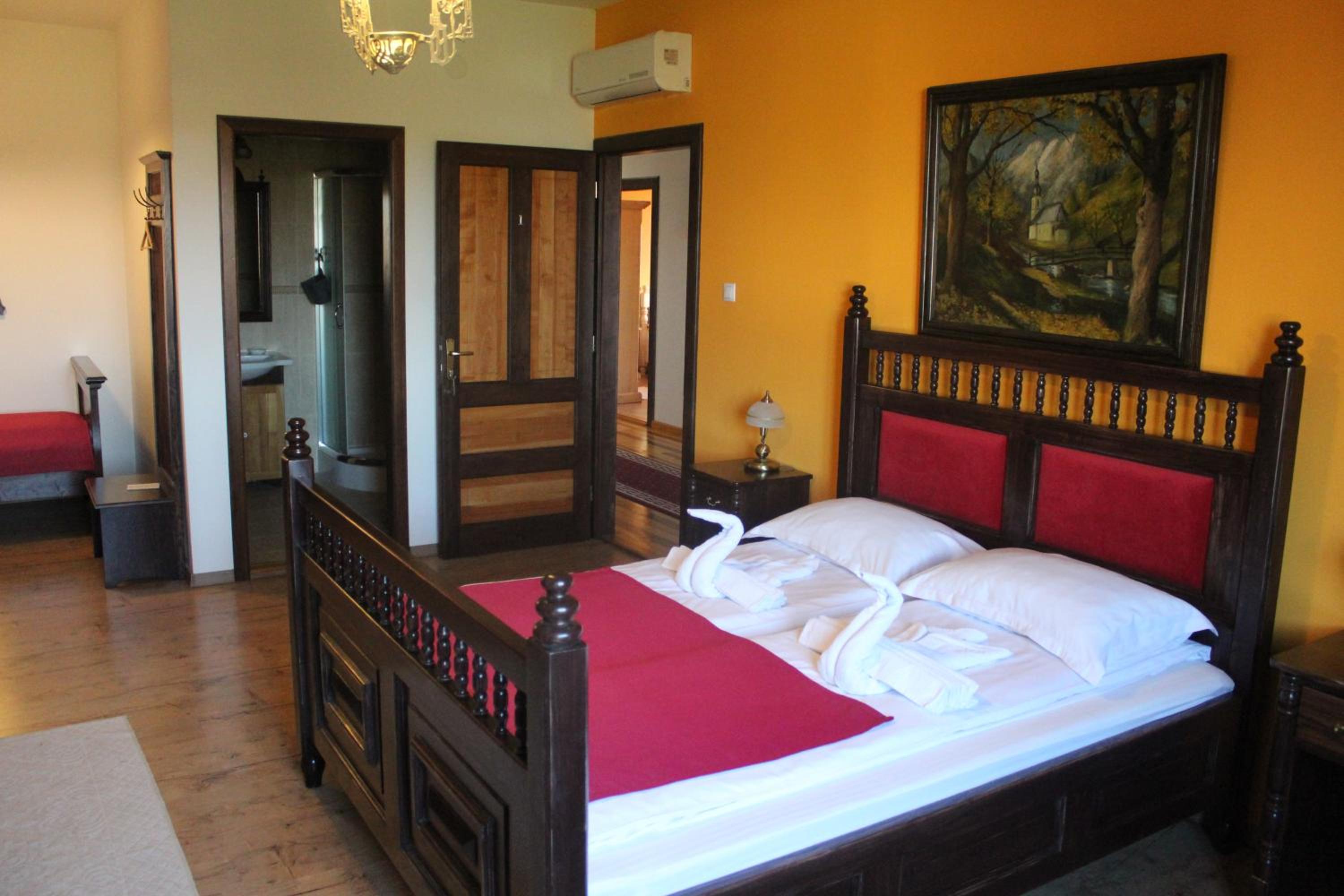Deluxe Triple Room photo 3