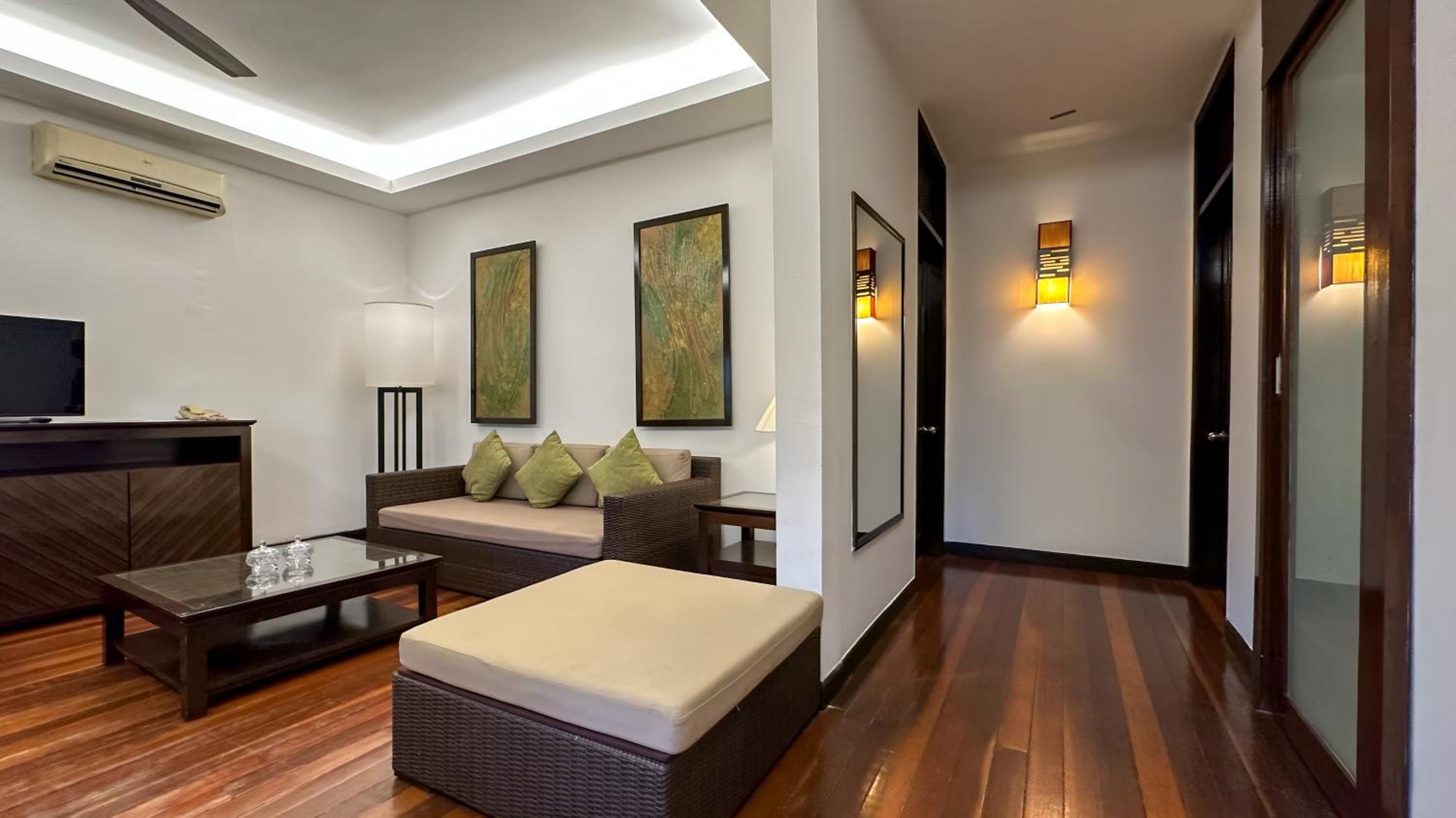 Two Bedroom Garden View Suite - Photo 10